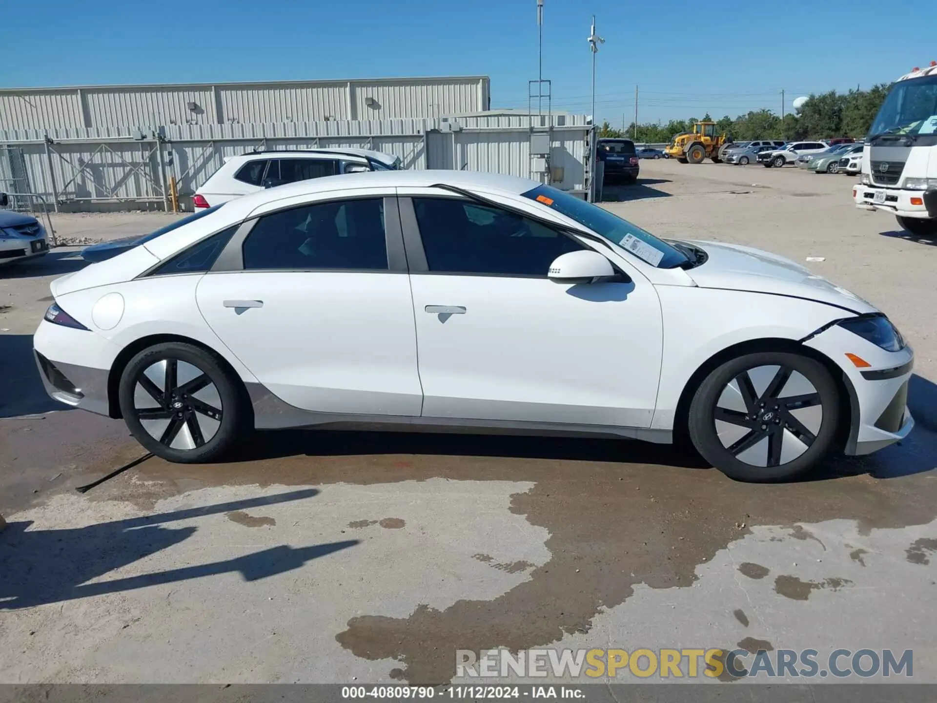 13 Фотография поврежденного автомобиля KMHM24AC2RA066998 HYUNDAI IONIQ 6 2024