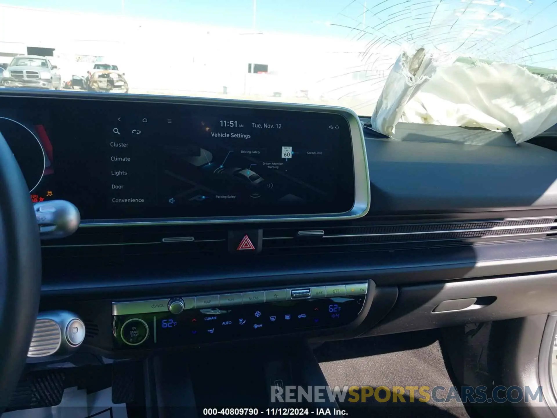 18 Фотография поврежденного автомобиля KMHM24AC2RA066998 HYUNDAI IONIQ 6 2024