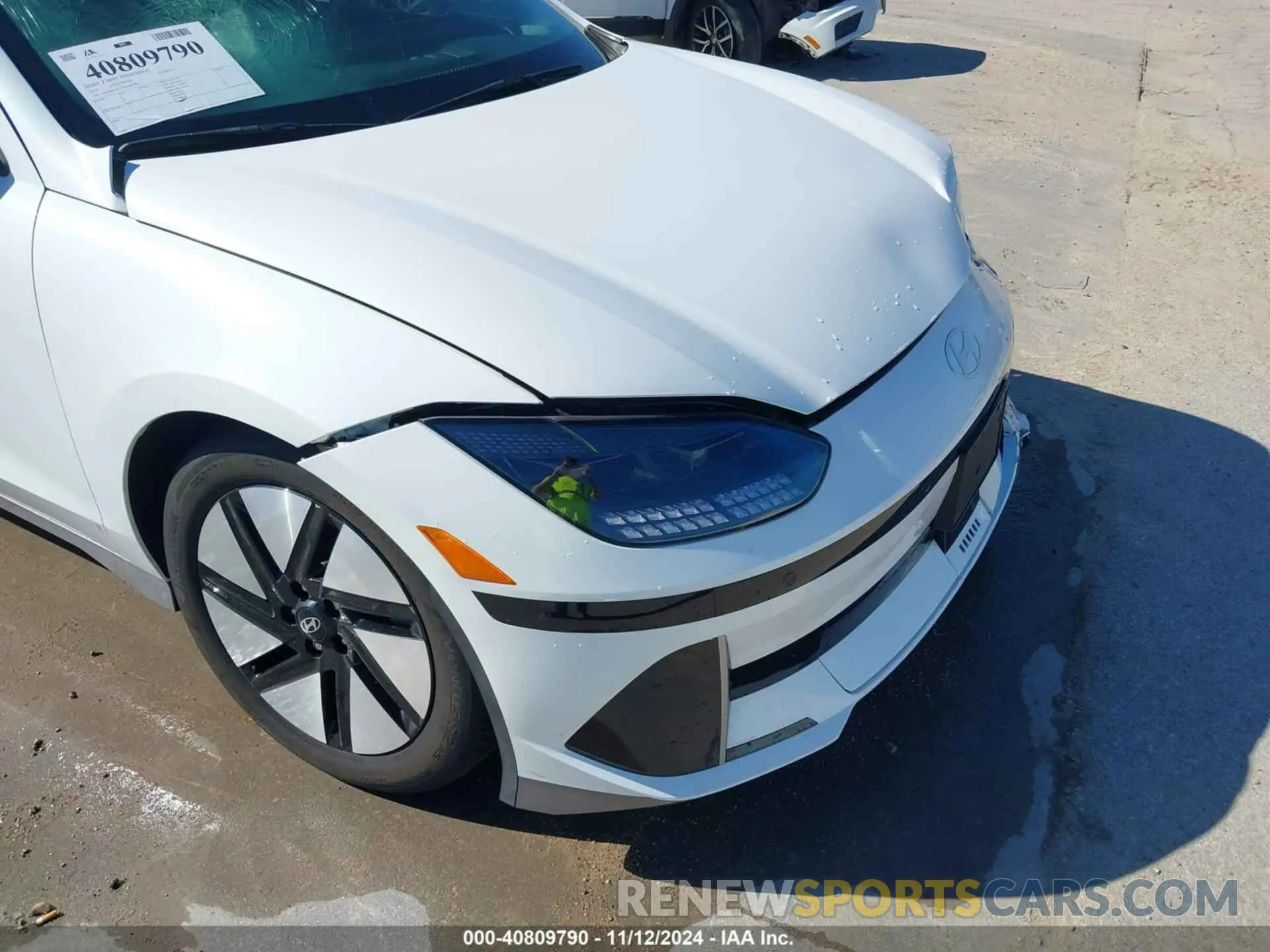 22 Фотография поврежденного автомобиля KMHM24AC2RA066998 HYUNDAI IONIQ 6 2024