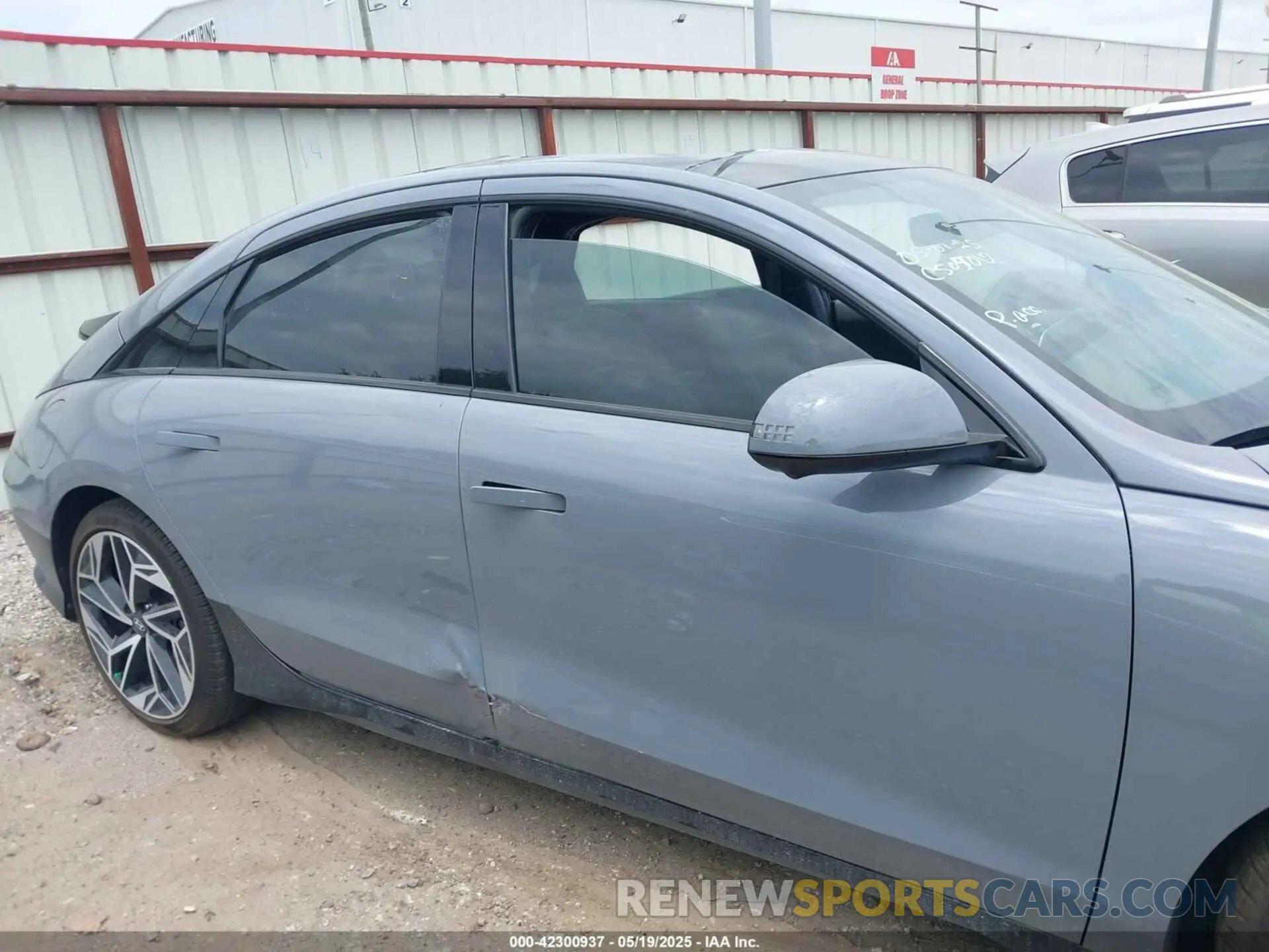 13 Фотография поврежденного автомобиля KMHM54AC7RA058550 HYUNDAI IONIQ 6 2024