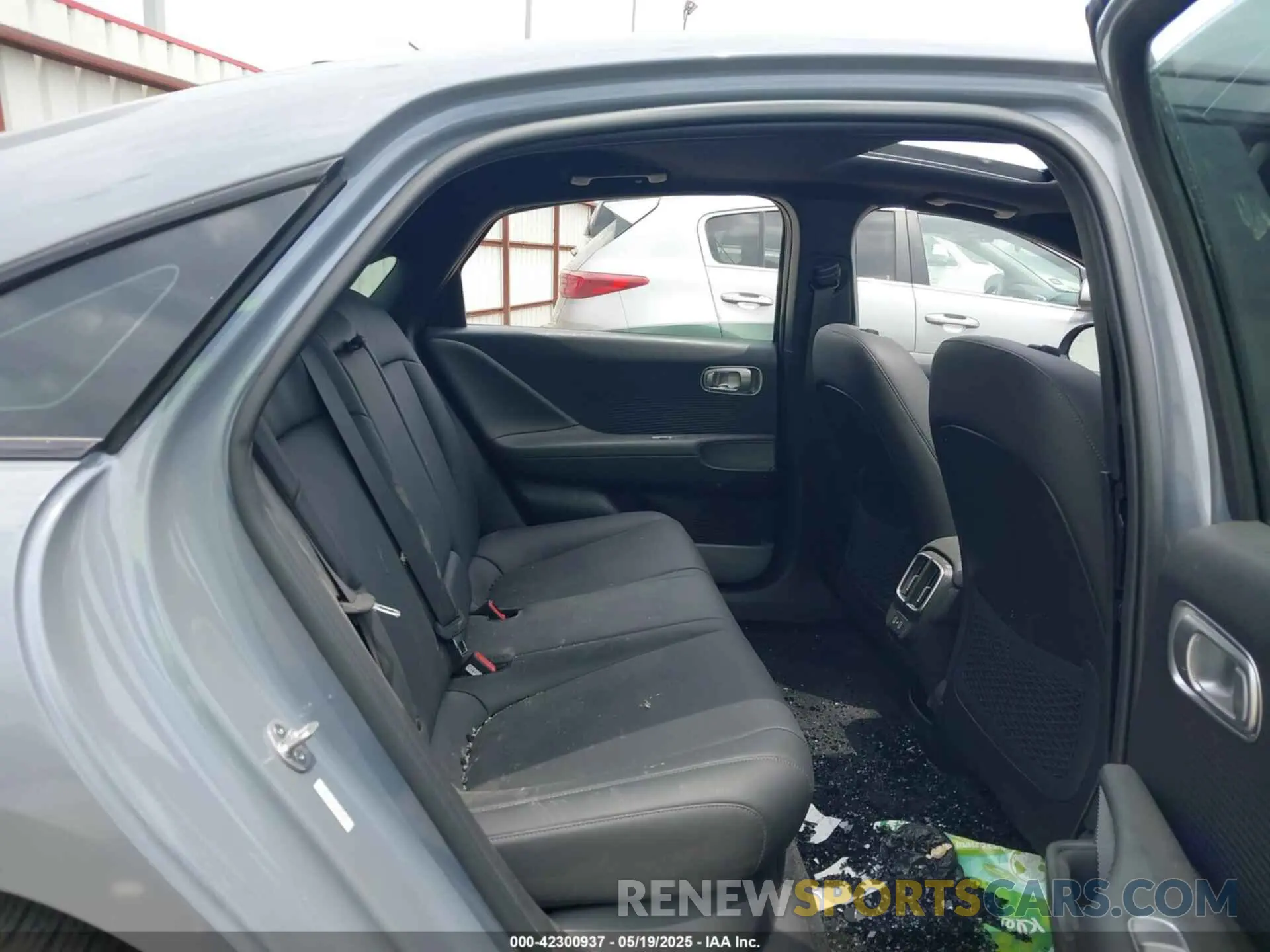 8 Фотография поврежденного автомобиля KMHM54AC7RA058550 HYUNDAI IONIQ 6 2024