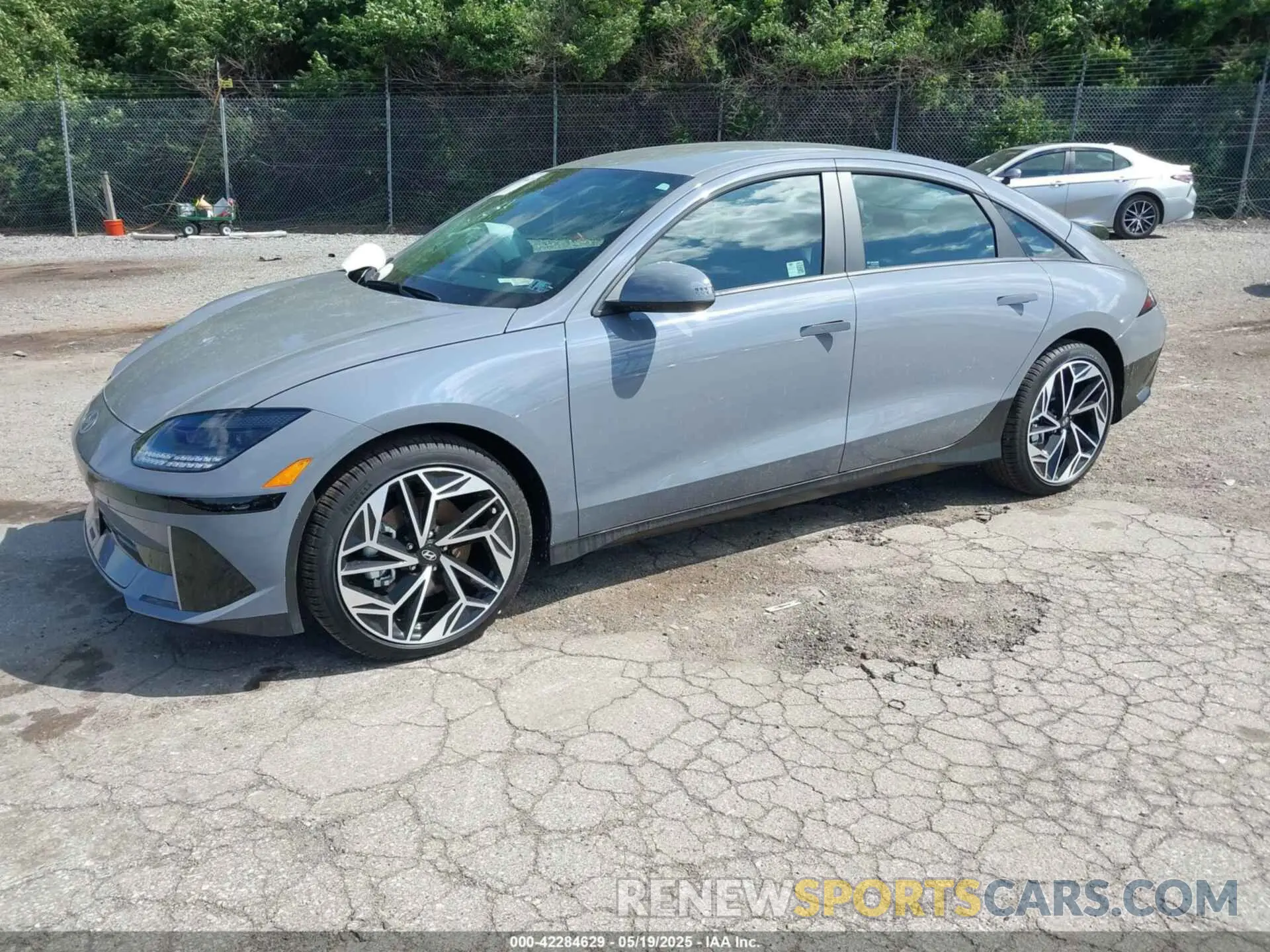 2 Photograph of a damaged car KMHM34AC6SA099070 HYUNDAI IONIQ 6 2025