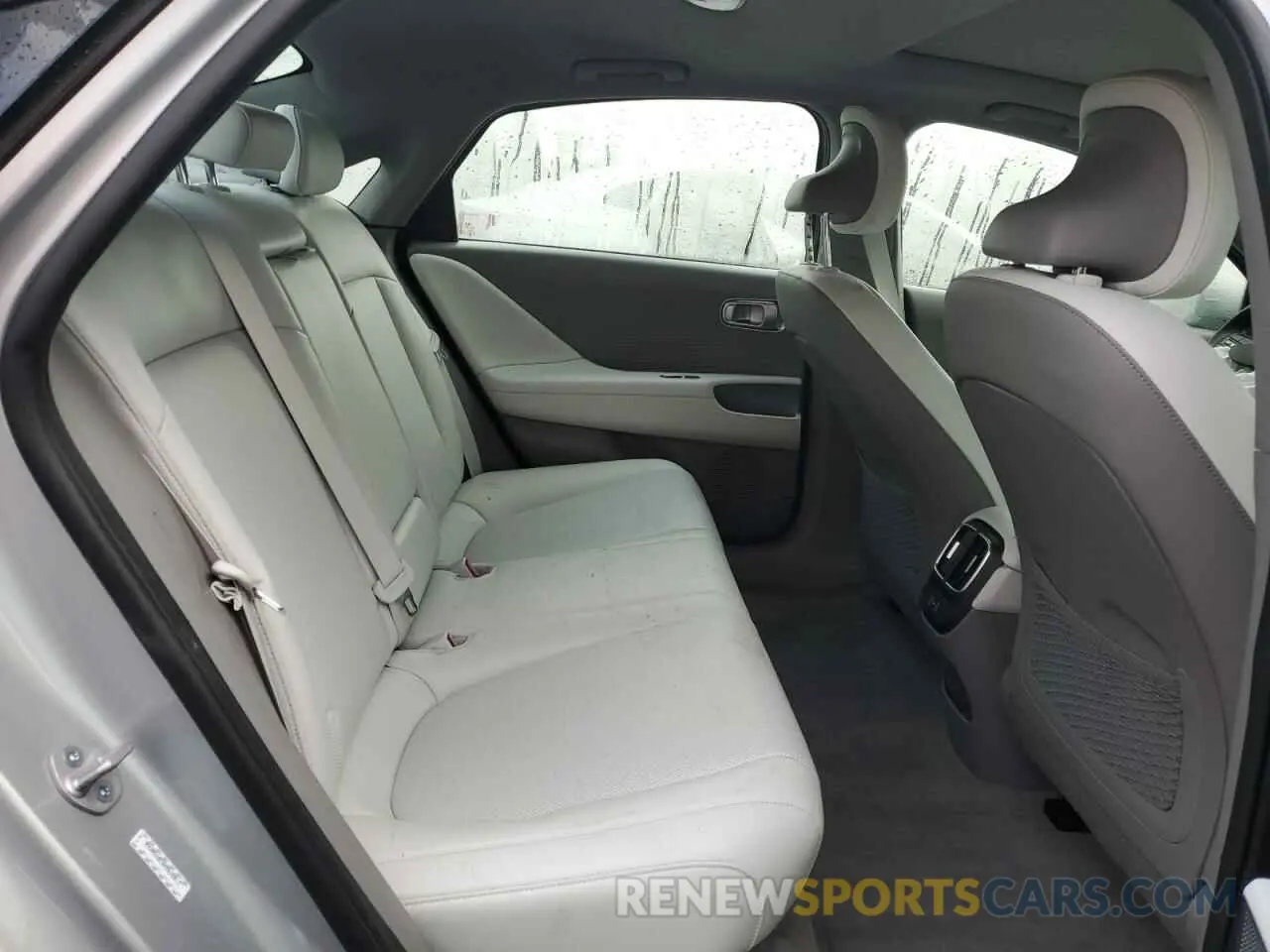 10 Photograph of a damaged car KMHM54AC8PA026011 HYUNDAI IONIQ 6 LI 2023