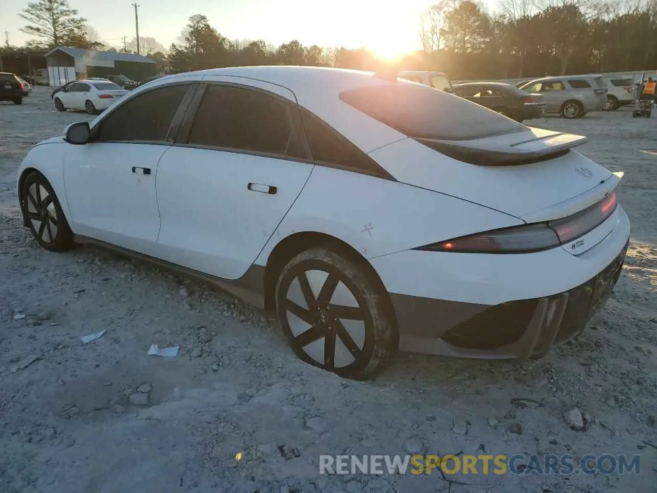 2 Фотография поврежденного автомобиля KMHM24AB6PA044197 HYUNDAI IONIQ 6 SE 2023