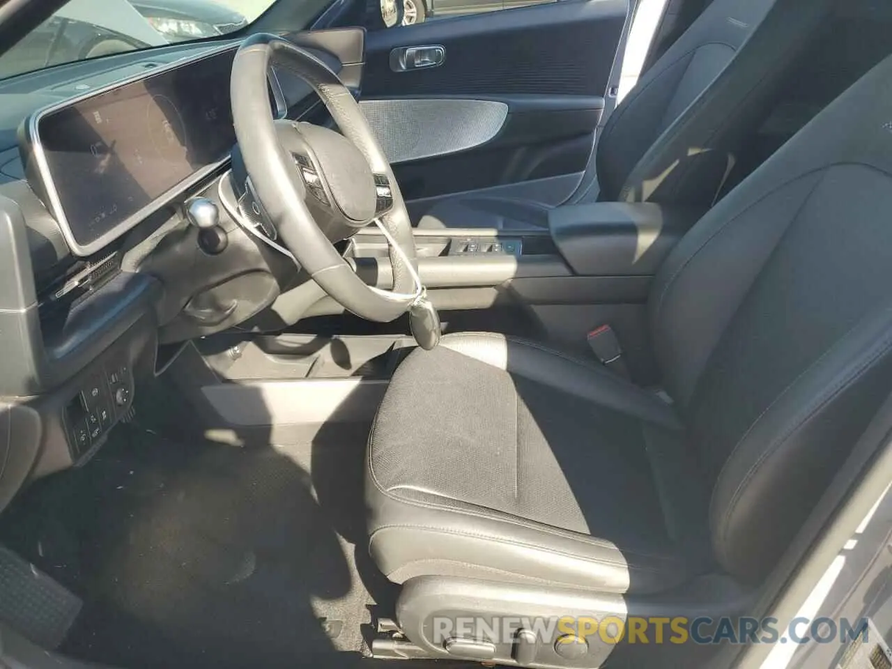 7 Фотография поврежденного автомобиля KMHM34AC1PA022095 HYUNDAI IONIQ 6 SE 2023