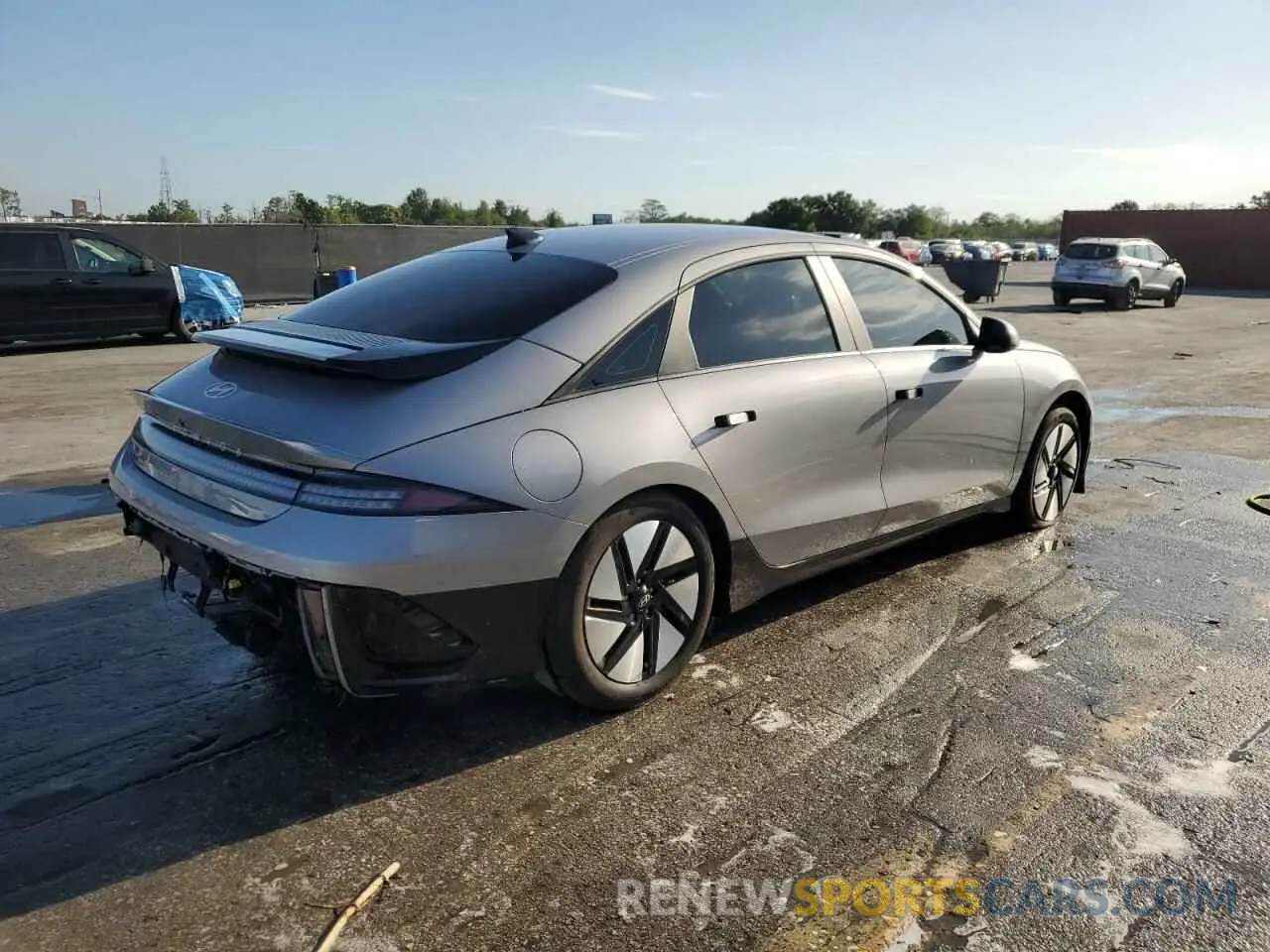 3 Фотография поврежденного автомобиля KMHM24AAXRA070747 HYUNDAI IONIQ 6 SE 2024