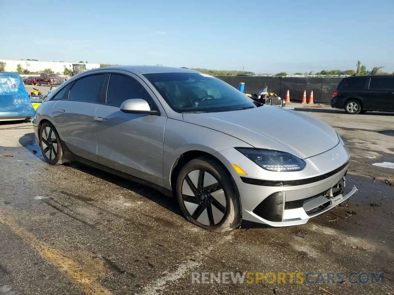 4 Фотография поврежденного автомобиля KMHM24AAXRA070747 HYUNDAI IONIQ 6 SE 2024