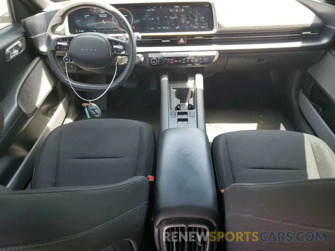 8 Фотография поврежденного автомобиля KMHM24AC1RA061520 HYUNDAI IONIQ 6 SE 2024