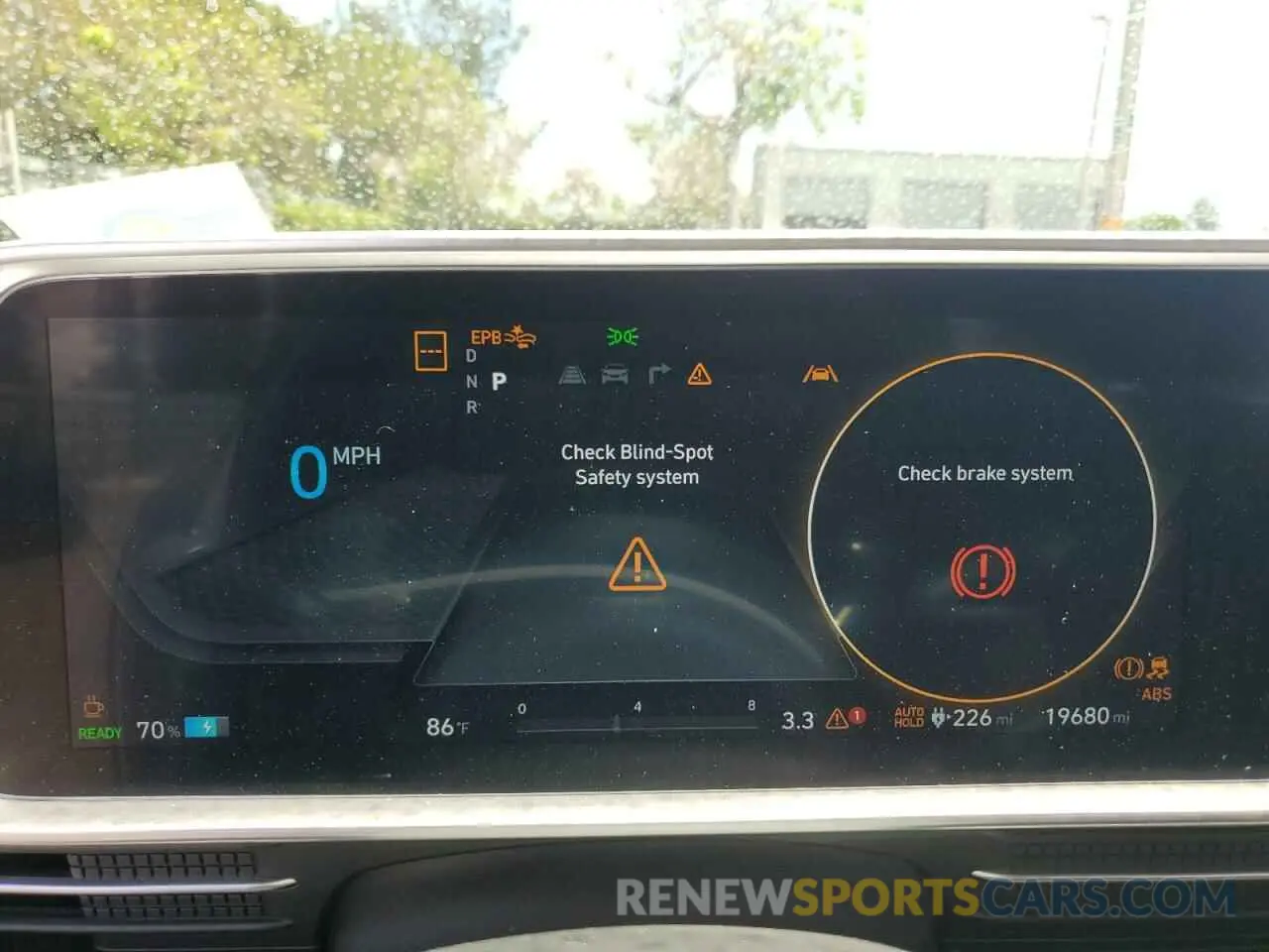 9 Фотография поврежденного автомобиля KMHM24AC1RA061520 HYUNDAI IONIQ 6 SE 2024