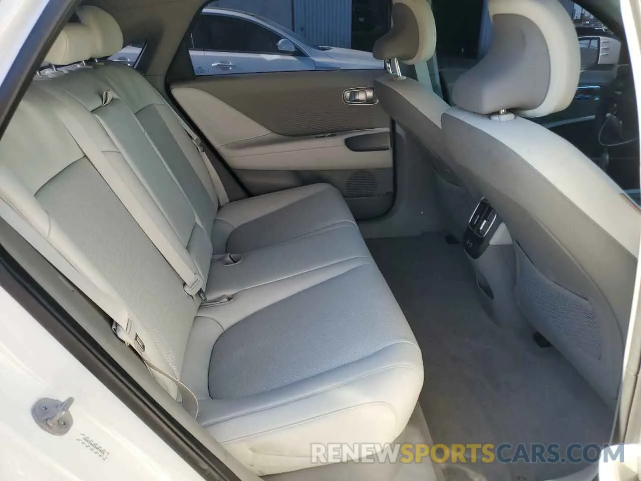 10 Photograph of a damaged car KMHM34AA5RA070426 HYUNDAI IONIQ 6 SE 2024