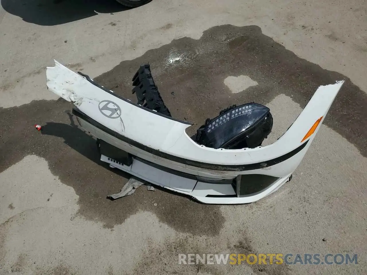 13 Photograph of a damaged car KMHM34AA8RA078973 HYUNDAI IONIQ 6 SE 2024