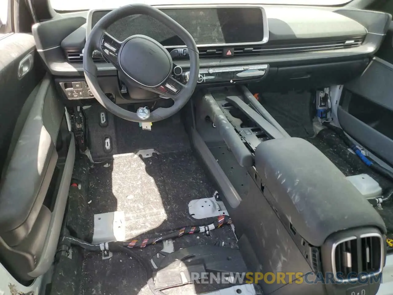 8 Фотография поврежденного автомобиля KMHM34AAXSA090984 HYUNDAI IONIQ 6 SE 2025
