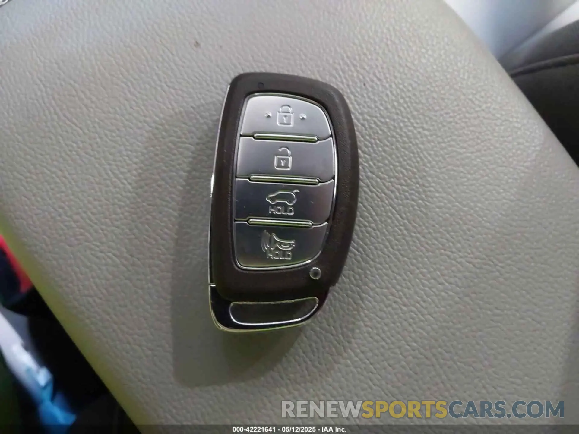 11 Фотография поврежденного автомобиля KMHC75LJ7LU076723 HYUNDAI IONIQ ELECTRIC 2020