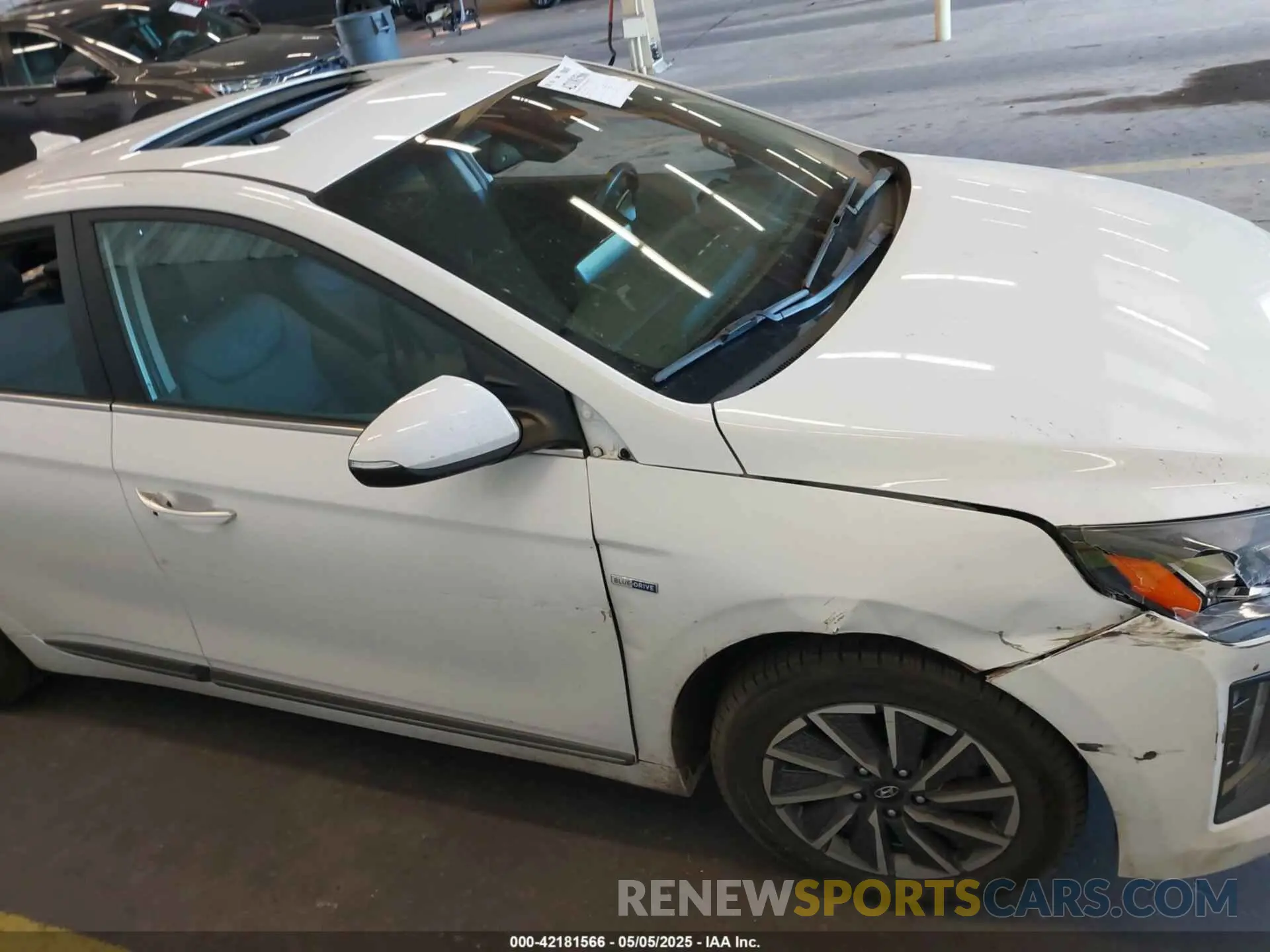 13 Photograph of a damaged car KMHC85LJ7LU061362 HYUNDAI IONIQ ELECTRIC 2020