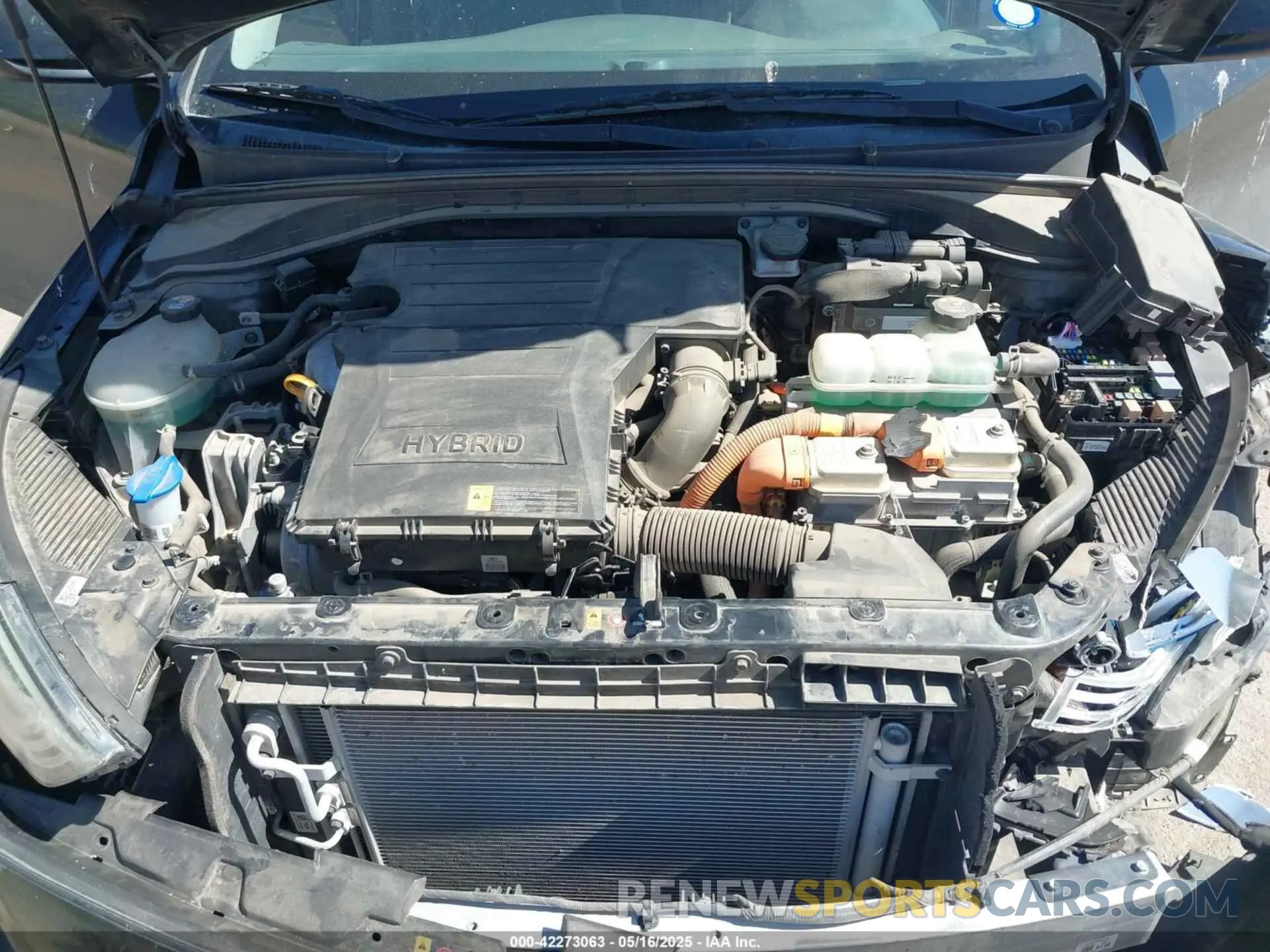 10 Photograph of a damaged car KMHC65LC0KU175841 HYUNDAI IONIQ HYBRID 2019