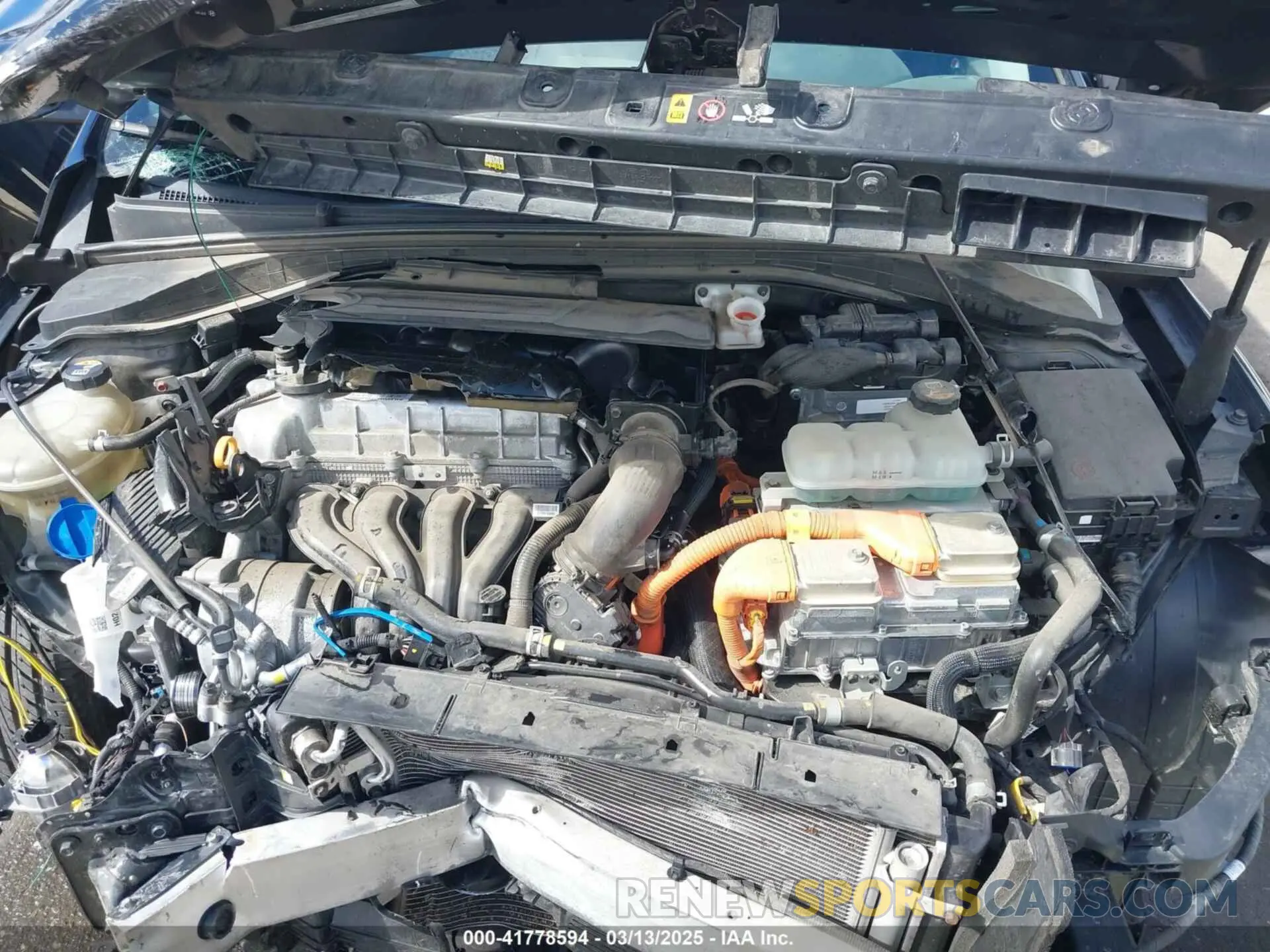 10 Photograph of a damaged car KMHC65LC3KU175915 HYUNDAI IONIQ HYBRID 2019