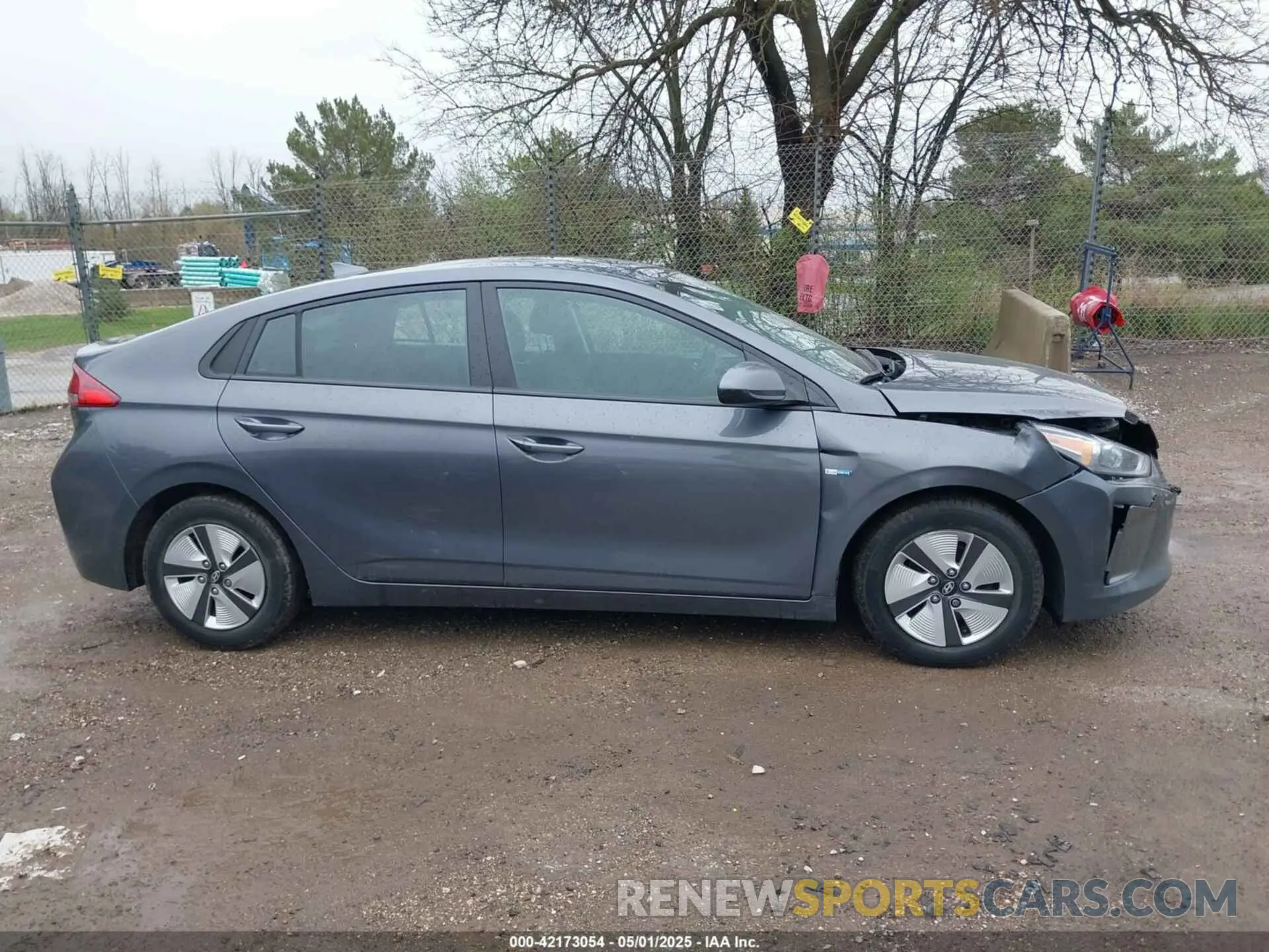 13 Фотография поврежденного автомобиля KMHC65LC7KU117578 HYUNDAI IONIQ HYBRID 2019
