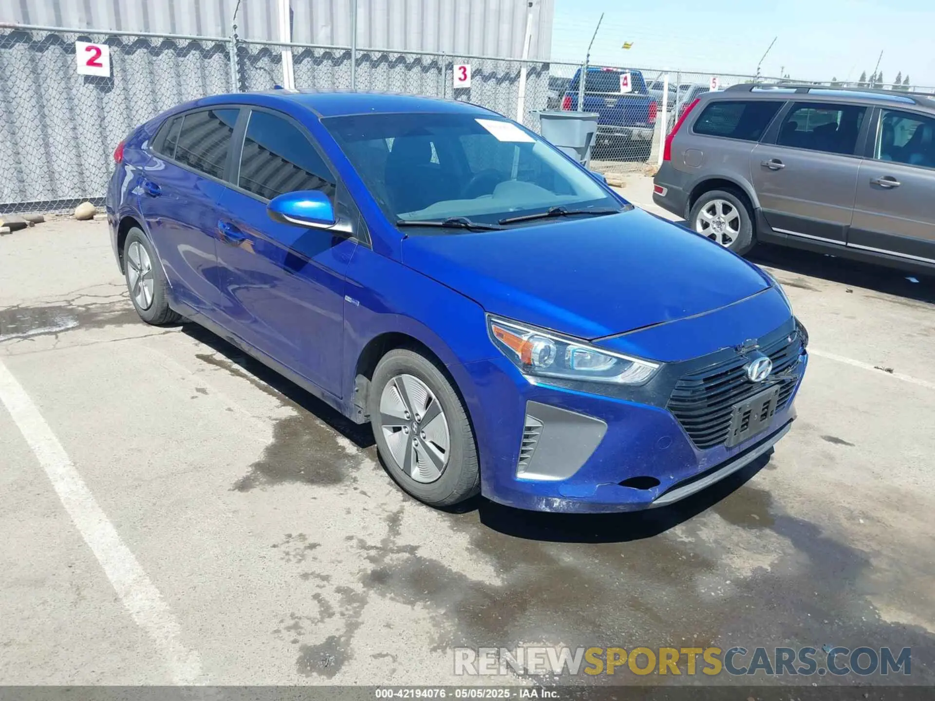 1 Фотография поврежденного автомобиля KMHC65LC8KU170791 HYUNDAI IONIQ HYBRID 2019