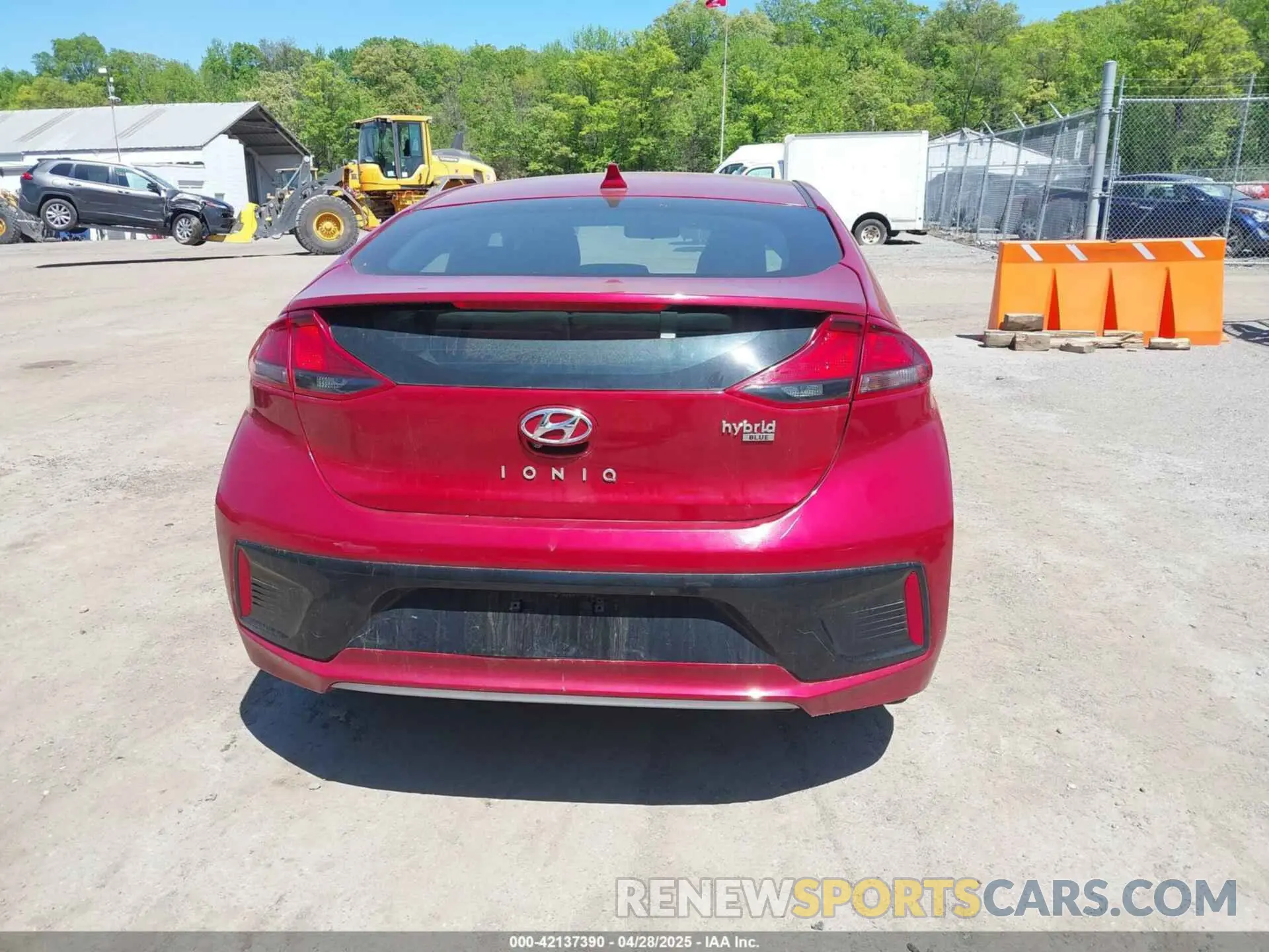 16 Photograph of a damaged car KMHC65LCXKU179508 HYUNDAI IONIQ HYBRID 2019