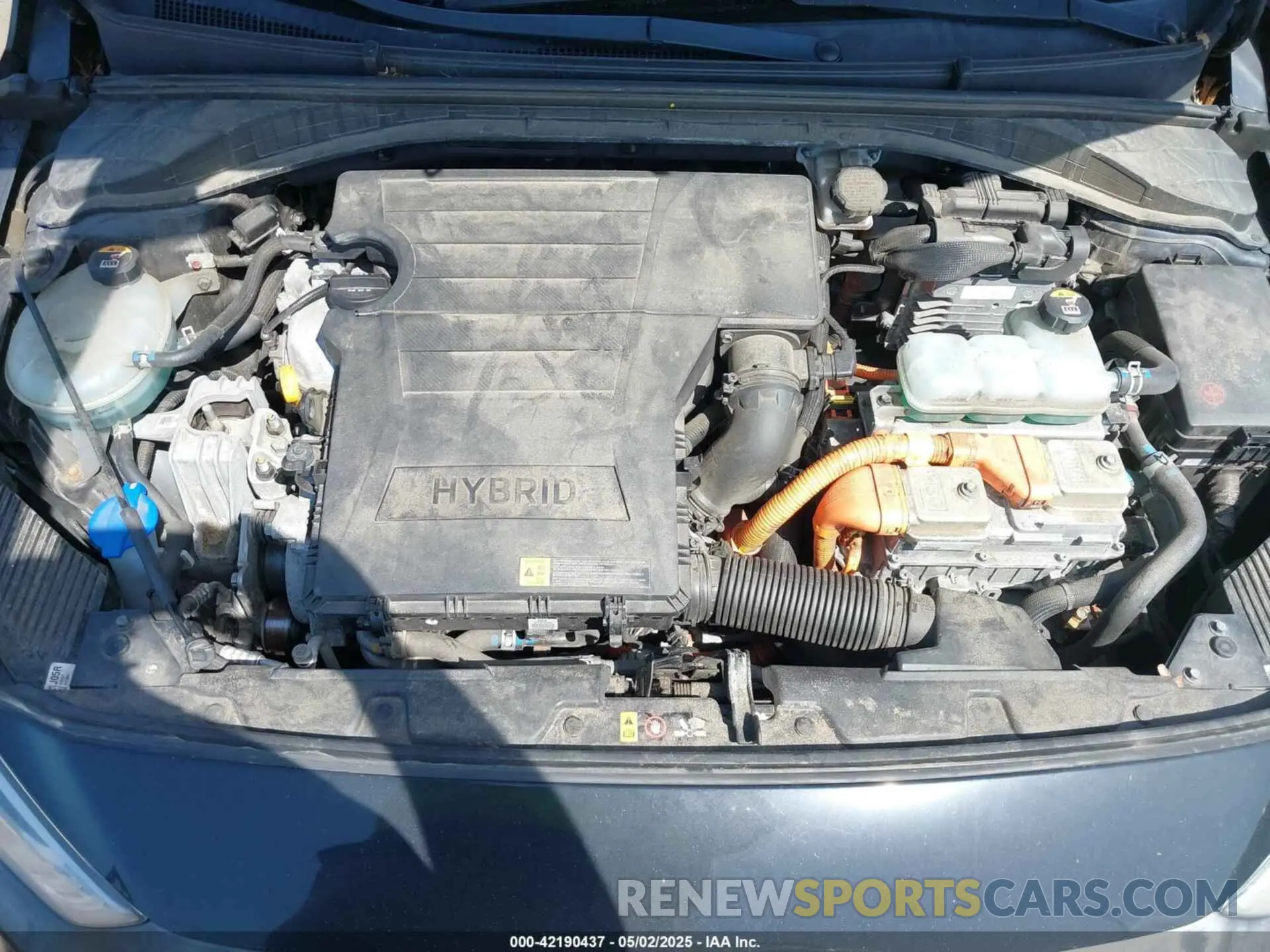 10 Photograph of a damaged car KMHC75LC0KU128967 HYUNDAI IONIQ HYBRID 2019
