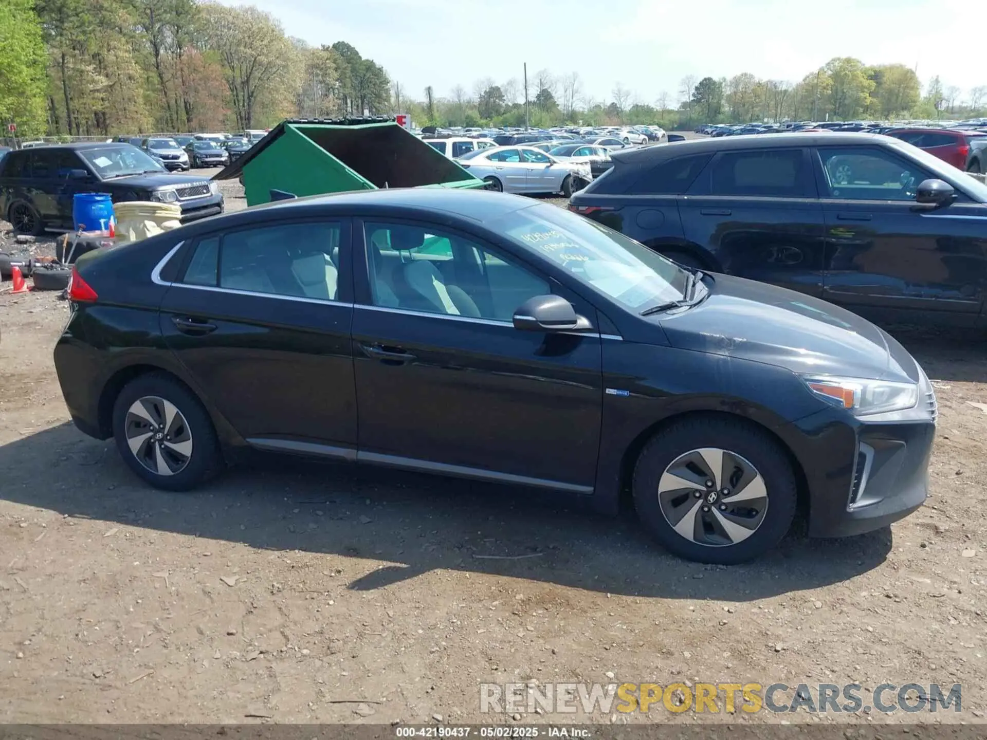 13 Photograph of a damaged car KMHC75LC0KU128967 HYUNDAI IONIQ HYBRID 2019