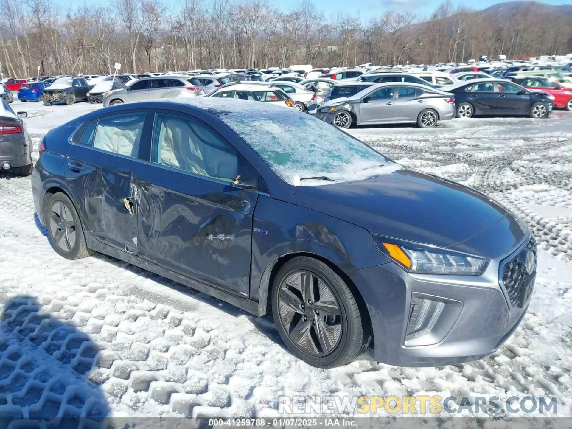 6 Фотография поврежденного автомобиля KMHC05LC0LU207948 HYUNDAI IONIQ HYBRID 2020