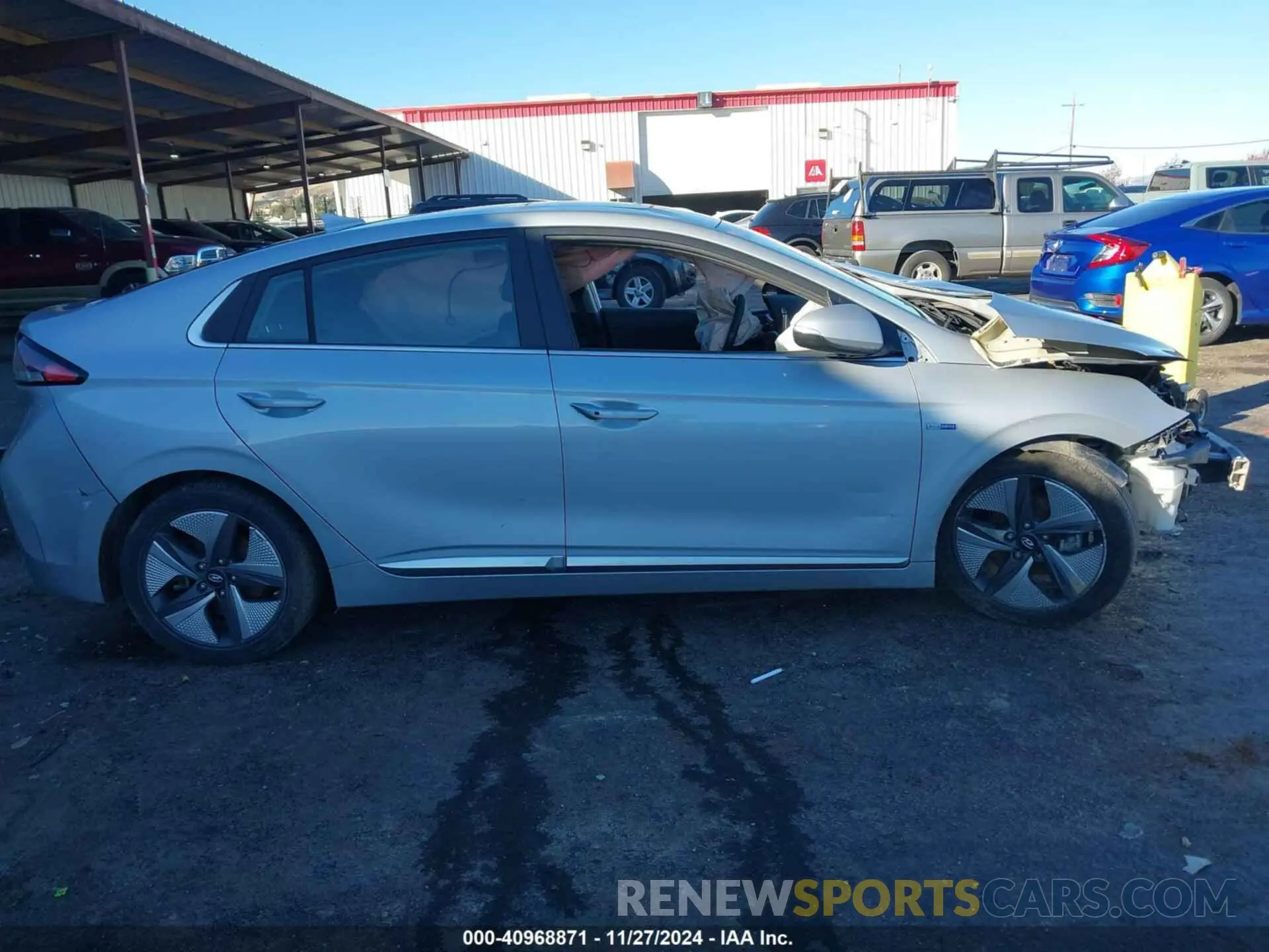 13 Фотография поврежденного автомобиля KMHC05LC7LU242938 HYUNDAI IONIQ HYBRID 2020