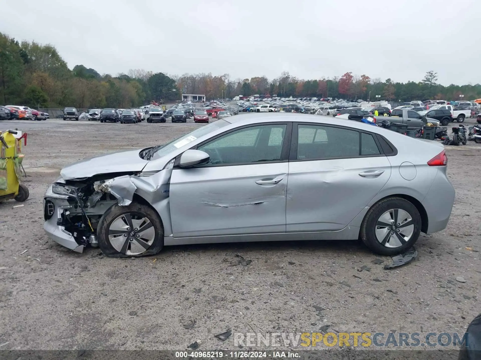 14 Фотография поврежденного автомобиля KMHC65LC2LU225981 HYUNDAI IONIQ HYBRID 2020