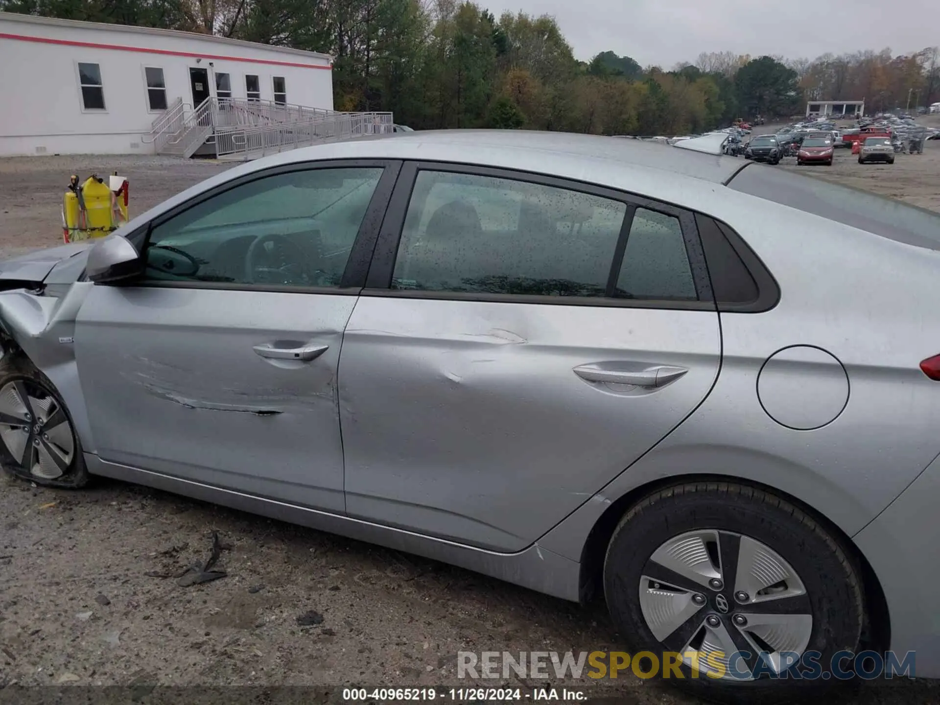 17 Фотография поврежденного автомобиля KMHC65LC2LU225981 HYUNDAI IONIQ HYBRID 2020