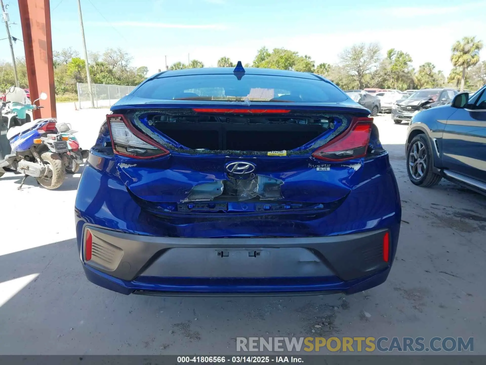 16 Фотография поврежденного автомобиля KMHC65LC8LU241795 HYUNDAI IONIQ HYBRID 2020