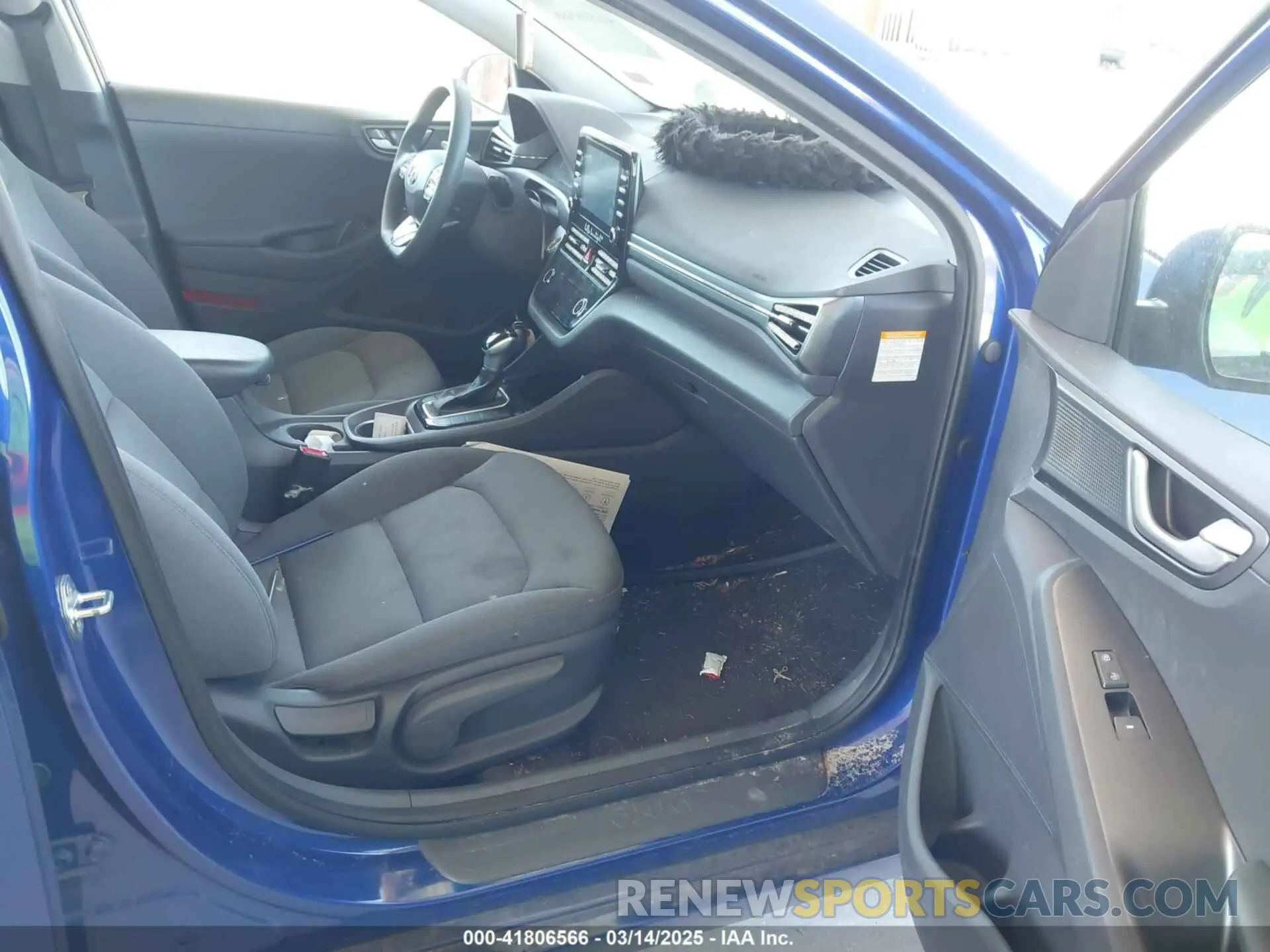 5 Фотография поврежденного автомобиля KMHC65LC8LU241795 HYUNDAI IONIQ HYBRID 2020