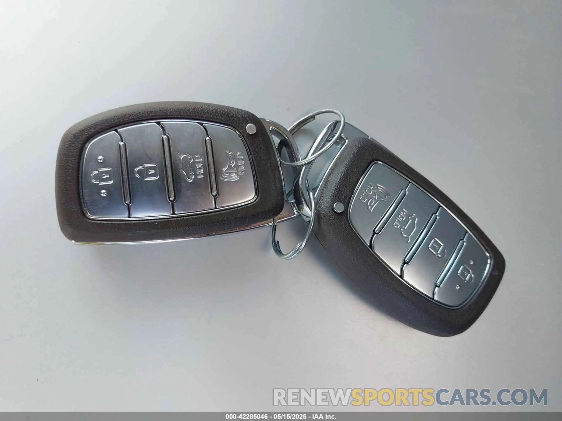 11 Фотография поврежденного автомобиля KMHC75LCXLU215373 HYUNDAI IONIQ HYBRID 2020