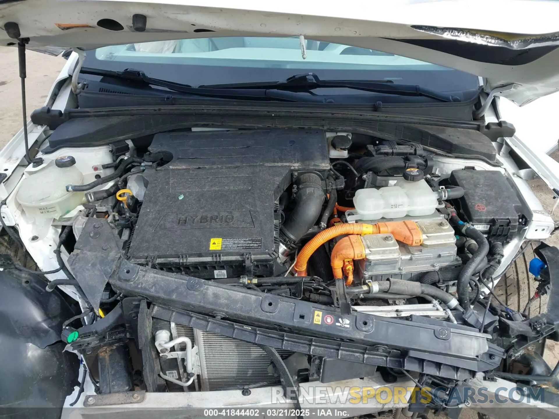 10 Фотография поврежденного автомобиля KMHC85LC0LU196104 HYUNDAI IONIQ HYBRID 2020