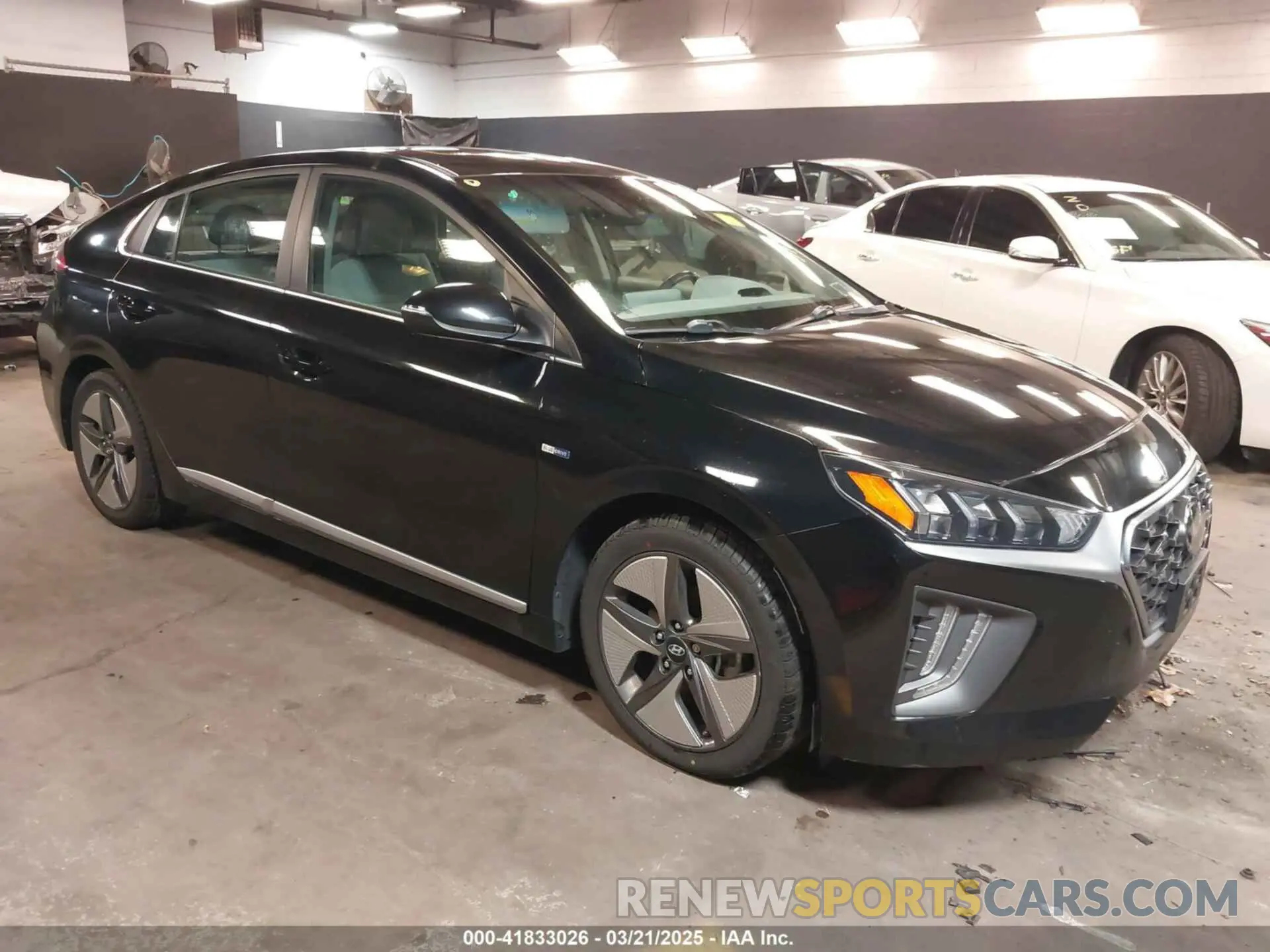 1 Photograph of a damaged car KMHC85LC9LU214700 HYUNDAI IONIQ HYBRID 2020