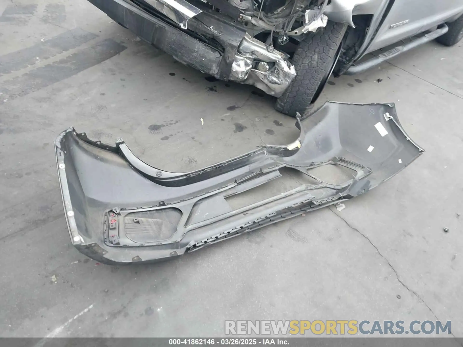 12 Photograph of a damaged car KMHC65LC0NU281307 HYUNDAI IONIQ HYBRID 2022