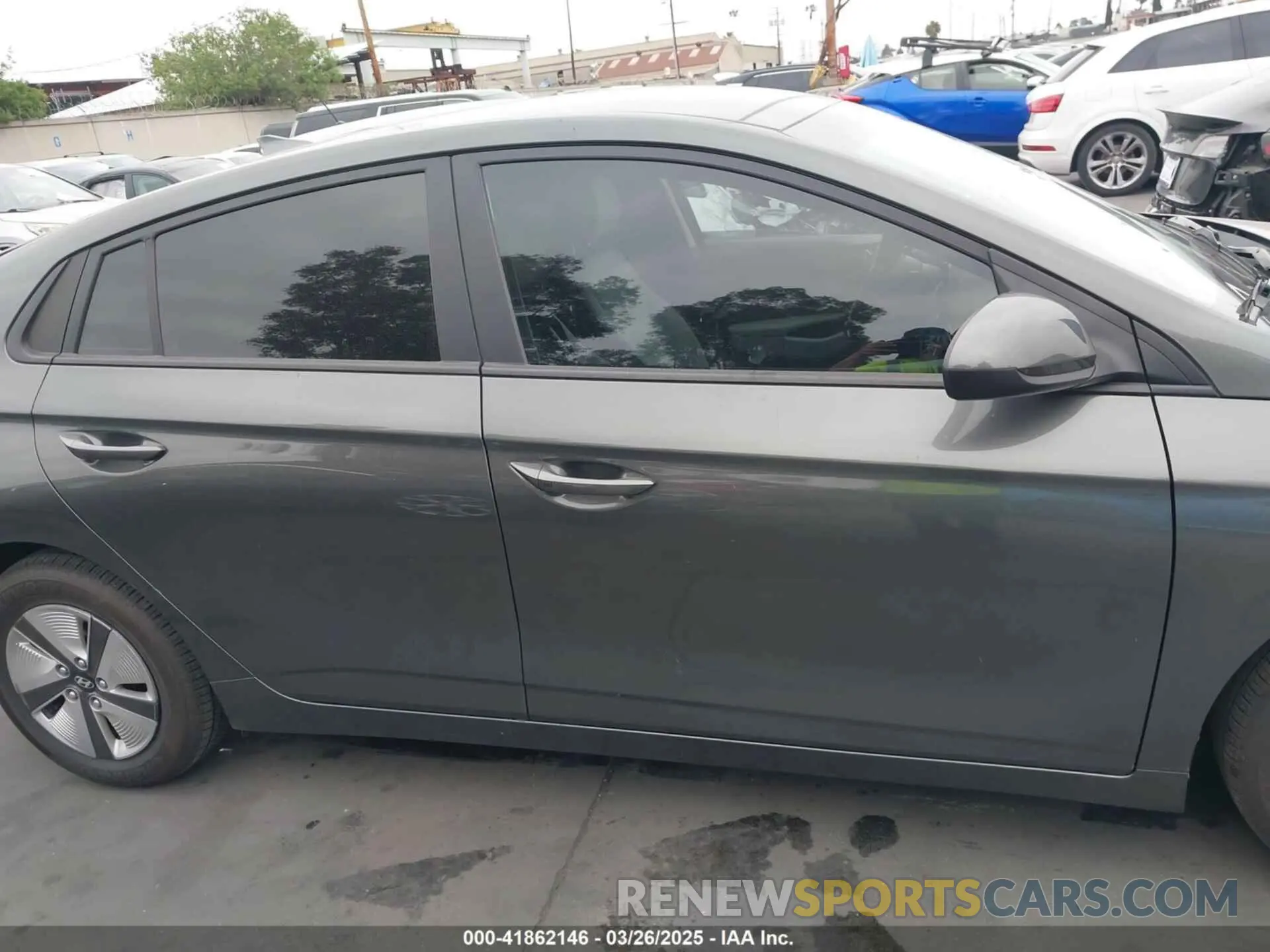 14 Photograph of a damaged car KMHC65LC0NU281307 HYUNDAI IONIQ HYBRID 2022