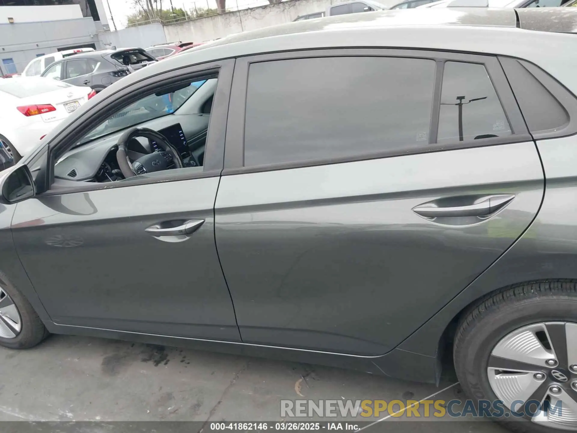 15 Photograph of a damaged car KMHC65LC0NU281307 HYUNDAI IONIQ HYBRID 2022