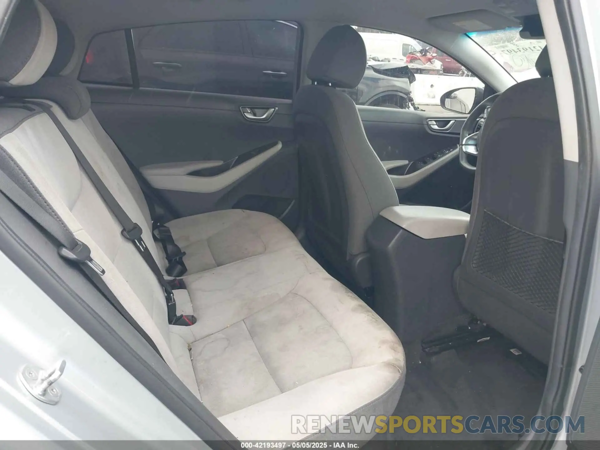 8 Фотография поврежденного автомобиля KMHC65LC2NU284905 HYUNDAI IONIQ HYBRID 2022