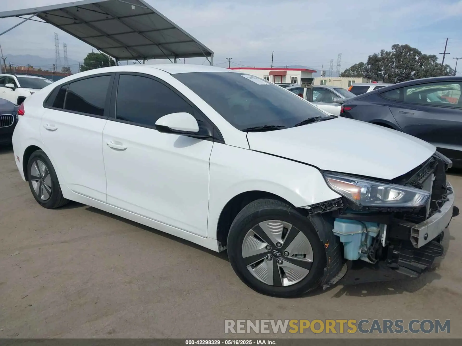 1 Фотография поврежденного автомобиля KMHC65LC3NU268499 HYUNDAI IONIQ HYBRID 2022