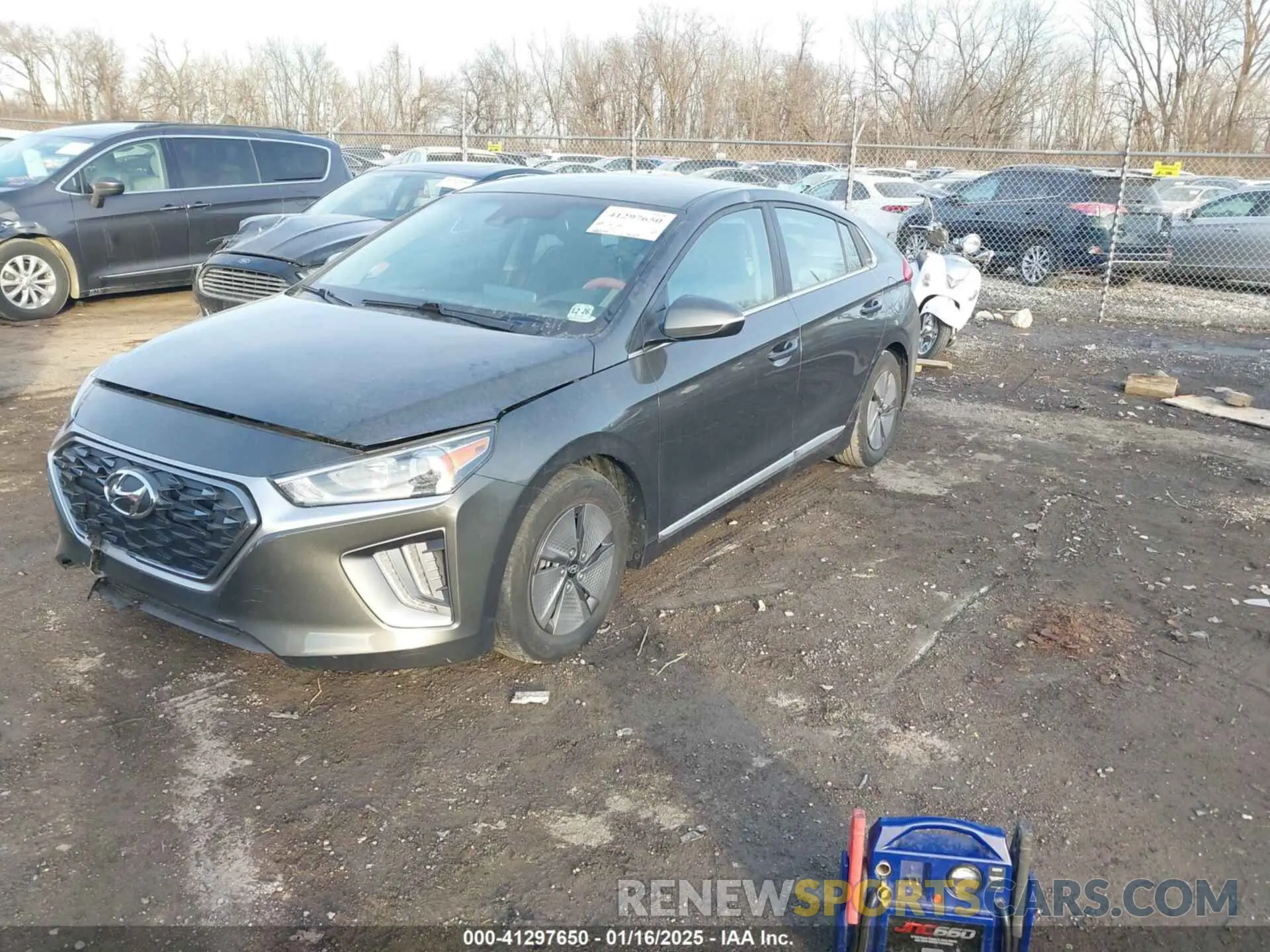 2 Photograph of a damaged car KMHC75LC6NU275962 HYUNDAI IONIQ HYBRID 2022
