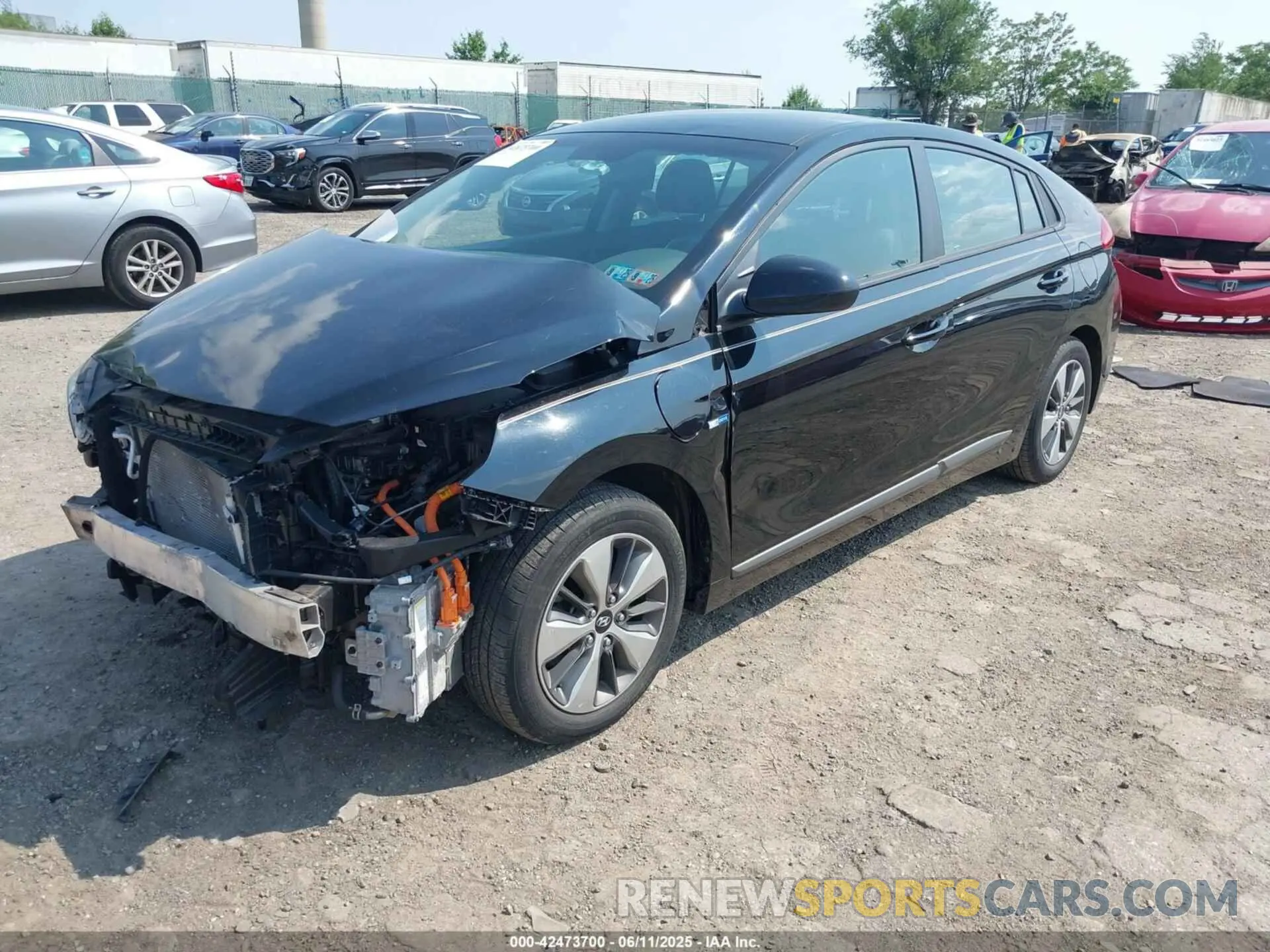 2 Photograph of a damaged car KMHC65LD0KU173452 HYUNDAI IONIQ PLUG-IN HYBRID 2019
