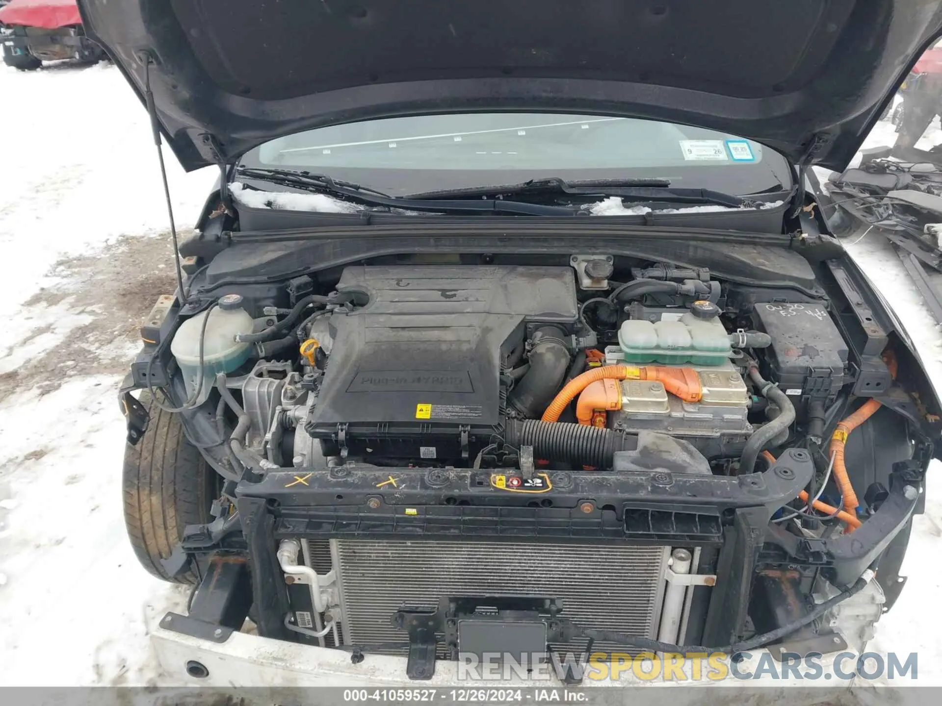 6 Фотография поврежденного автомобиля KMHC75LD7KU147976 HYUNDAI IONIQ PLUG-IN HYBRID 2019