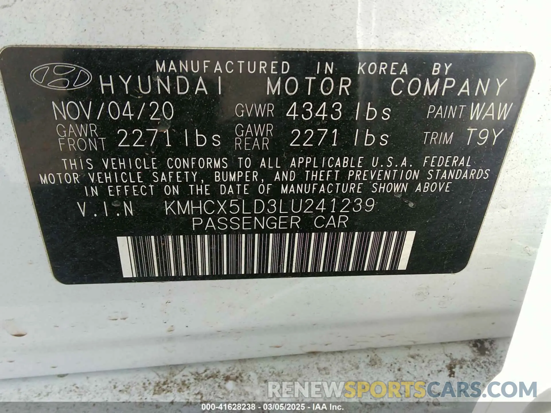 9 Photograph of a damaged car KMHCX5LD3LU241239 HYUNDAI IONIQ PLUG-IN HYBRID 2020