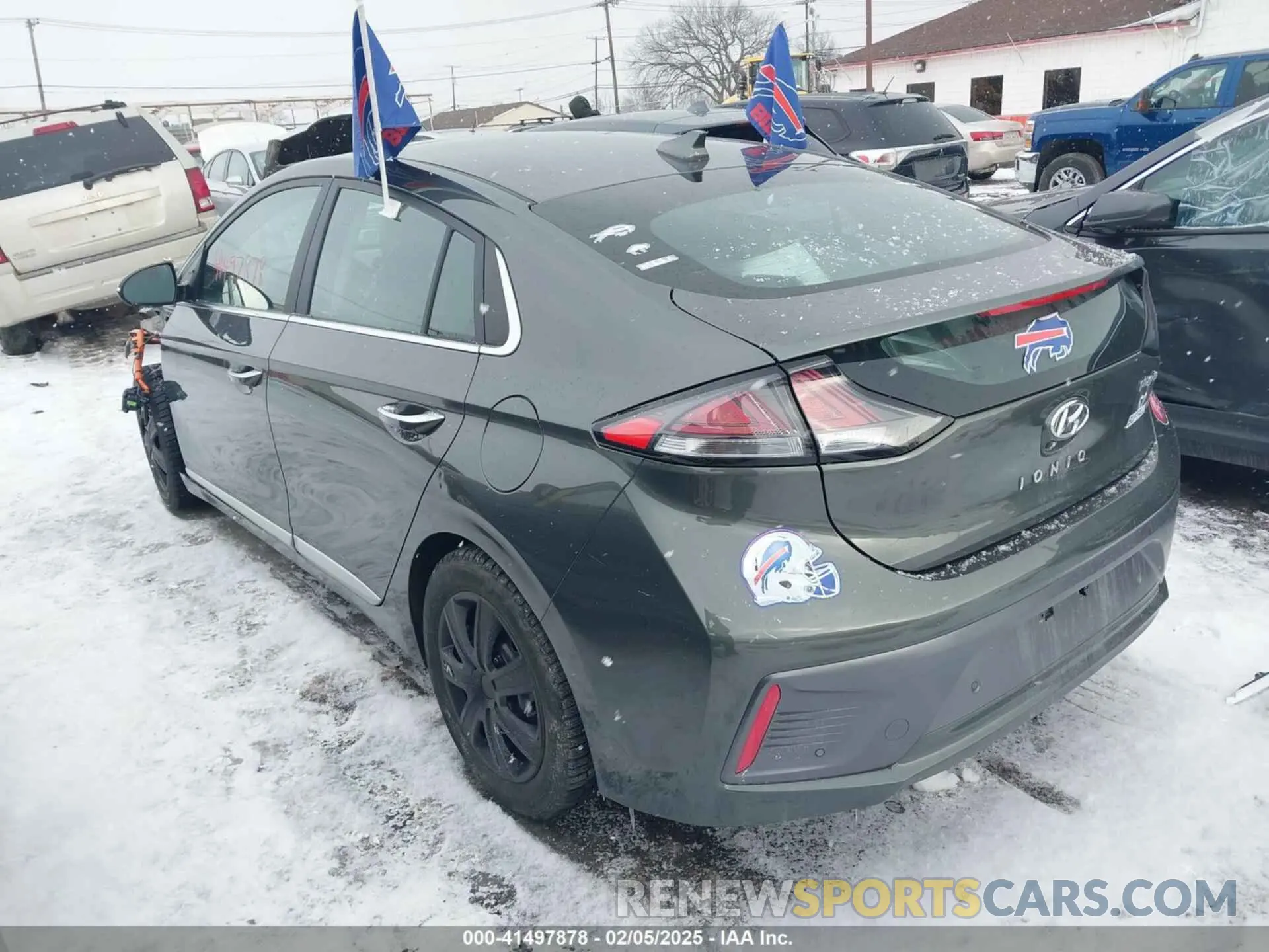 3 Фотография поврежденного автомобиля KMHCX5LD8MU250598 HYUNDAI IONIQ PLUG-IN HYBRID 2021