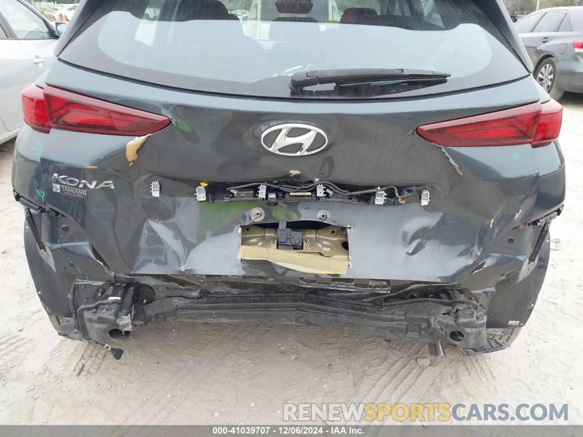 6 Photograph of a damaged car KM8K12AA1KU280513 HYUNDAI KONA 2019