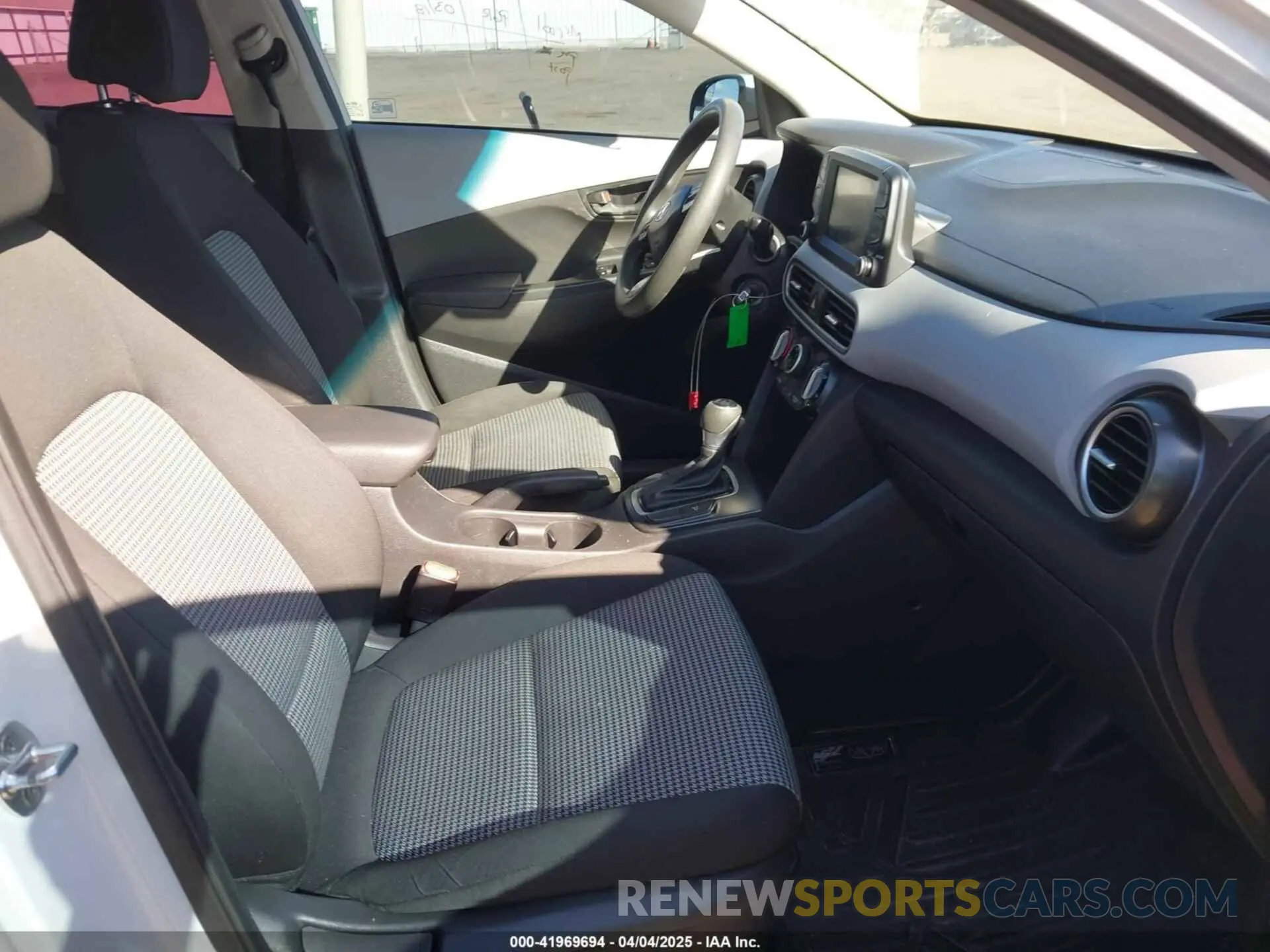 5 Фотография поврежденного автомобиля KM8K12AA4KU225392 HYUNDAI KONA 2019
