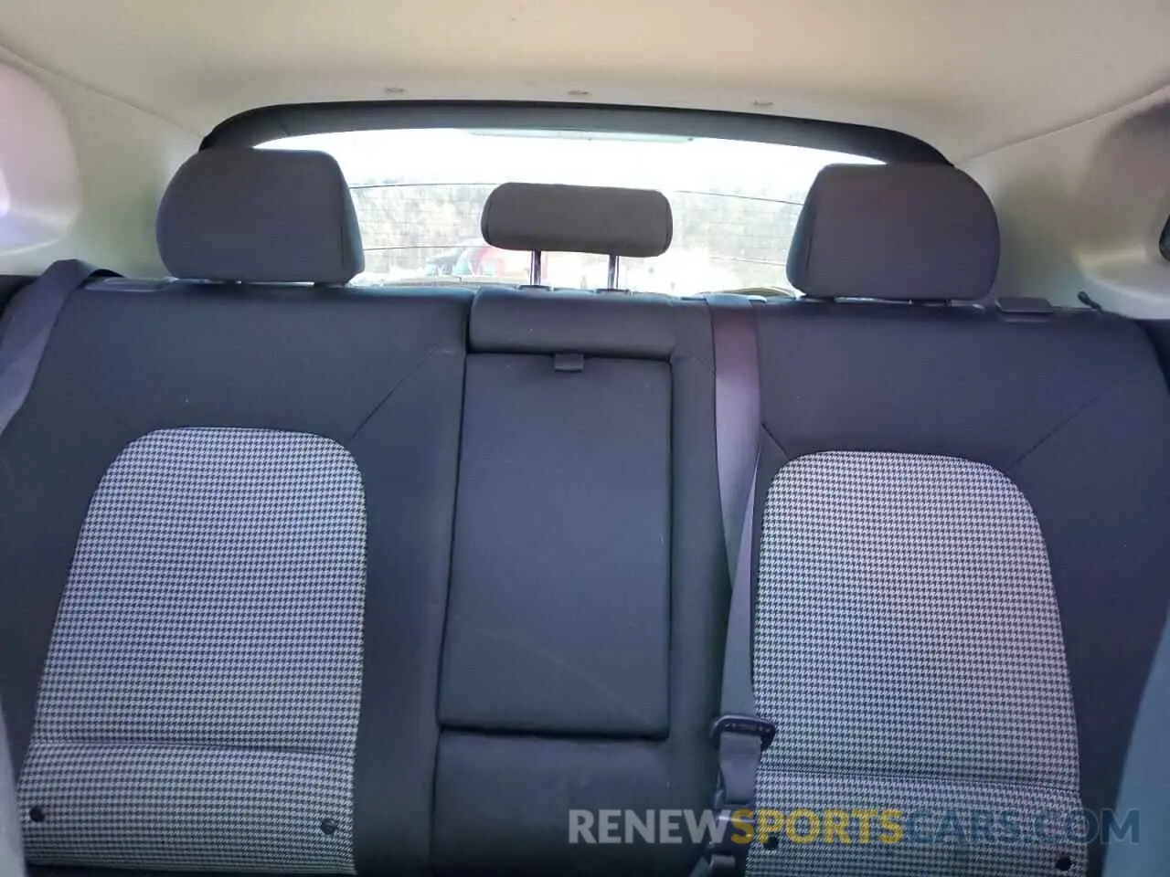 10 Photograph of a damaged car KM8K12AAXKU271311 HYUNDAI KONA 2019