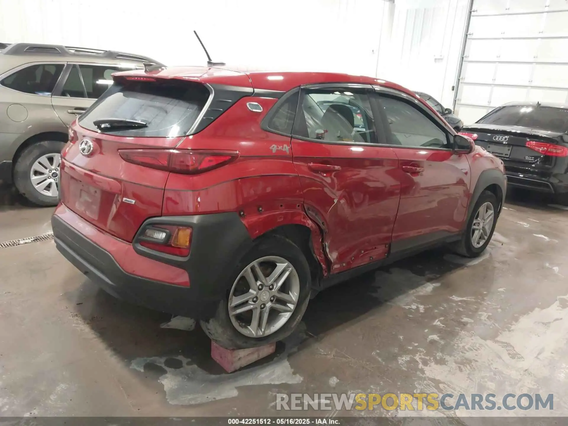 4 Photograph of a damaged car KM8K1CAA7KU287424 HYUNDAI KONA 2019
