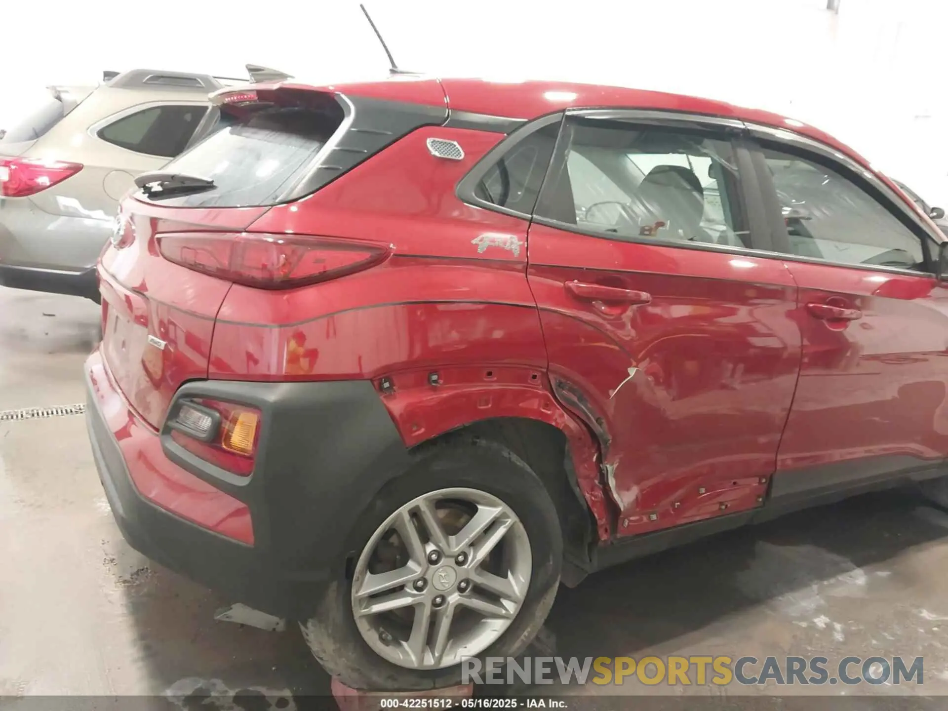 6 Photograph of a damaged car KM8K1CAA7KU287424 HYUNDAI KONA 2019