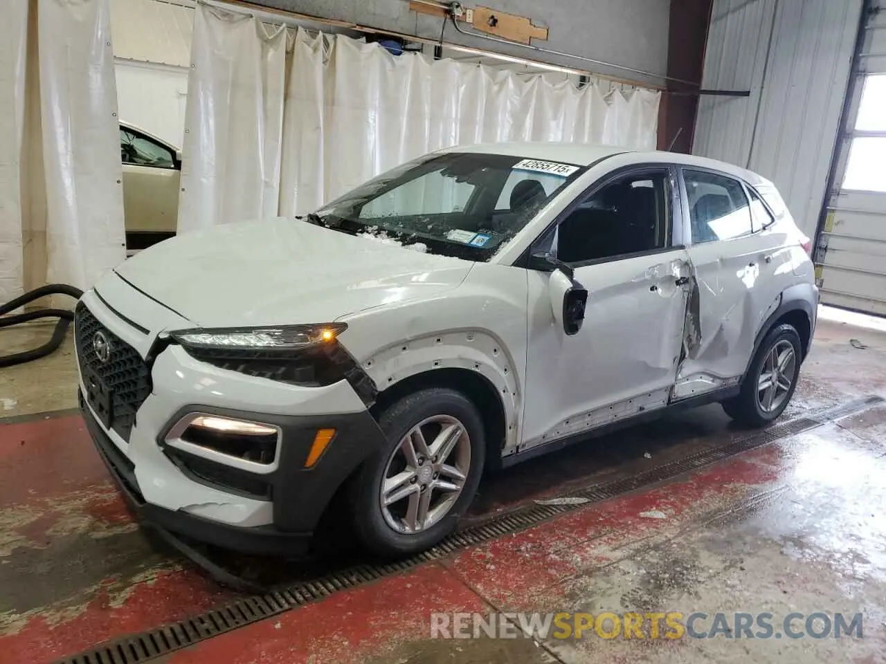 1 Photograph of a damaged car KM8K1CAA7KU300897 HYUNDAI KONA 2019